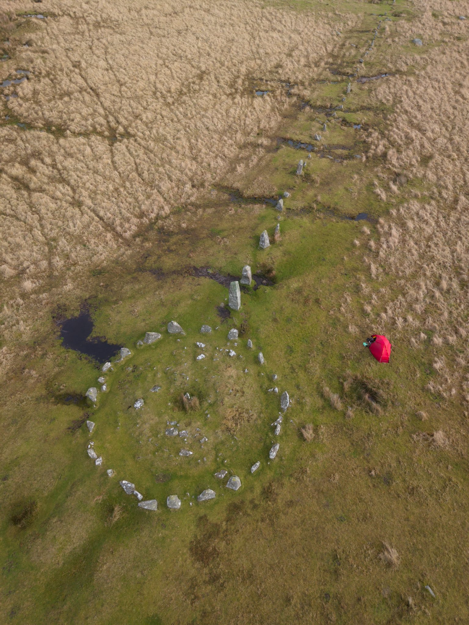 DARTMOOR 365 | I spent the night at Q8 Down Tor stone circle and row ...