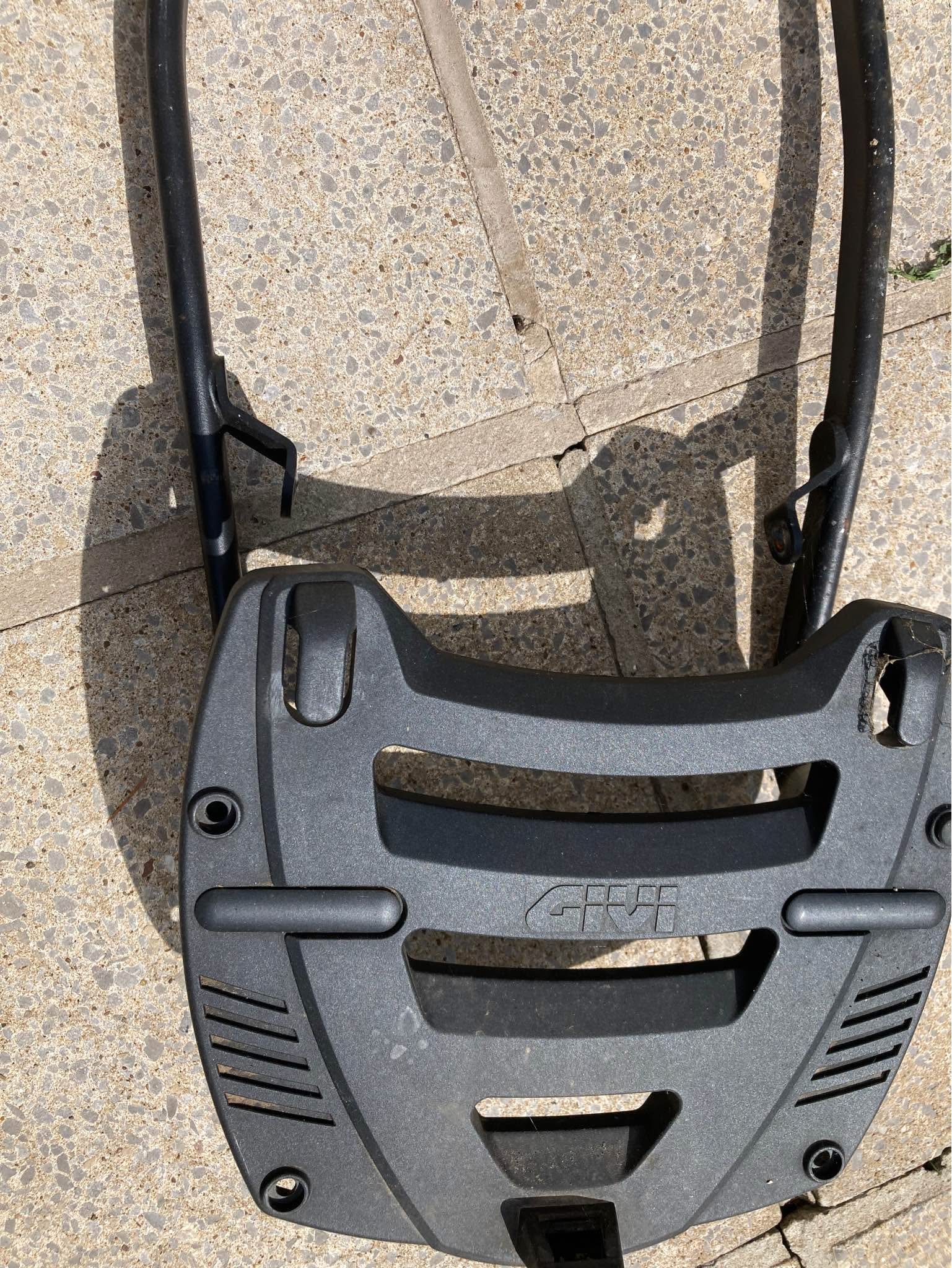 Suzuki Bikes & Parts Buy Swap Sell | Givi top box rack for a bandit ...