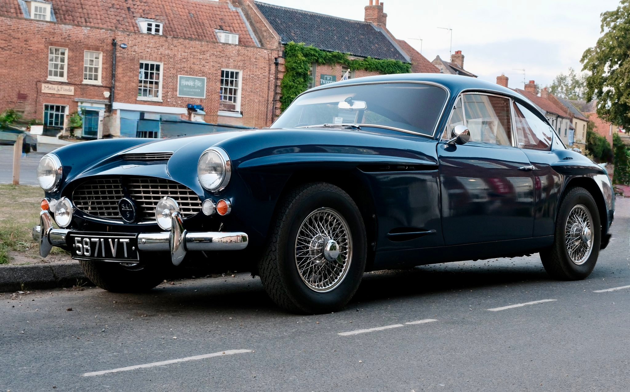 Lovely Jensen 541S - the last iteration of the model, introduced