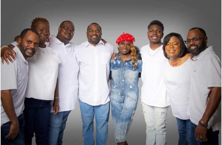 Tonya Woods (@tonya.woods.56) • Facebook, Connect with friends