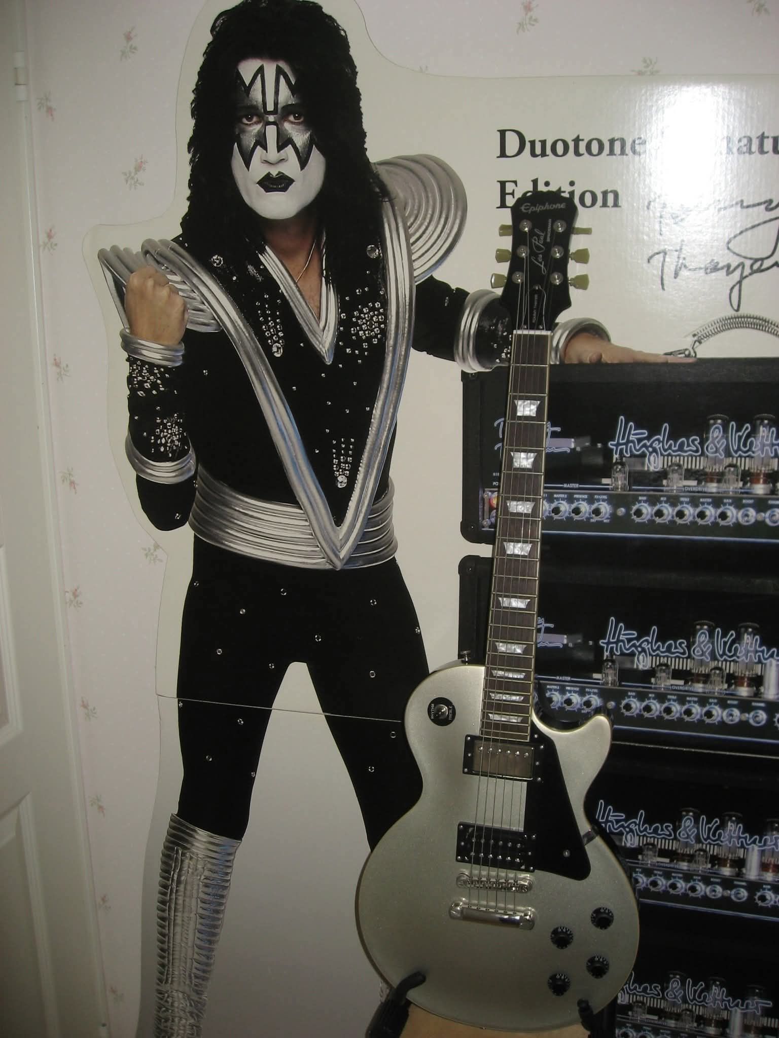 Tommy Thayer's custom Epiphone Les Paul guitars for sale