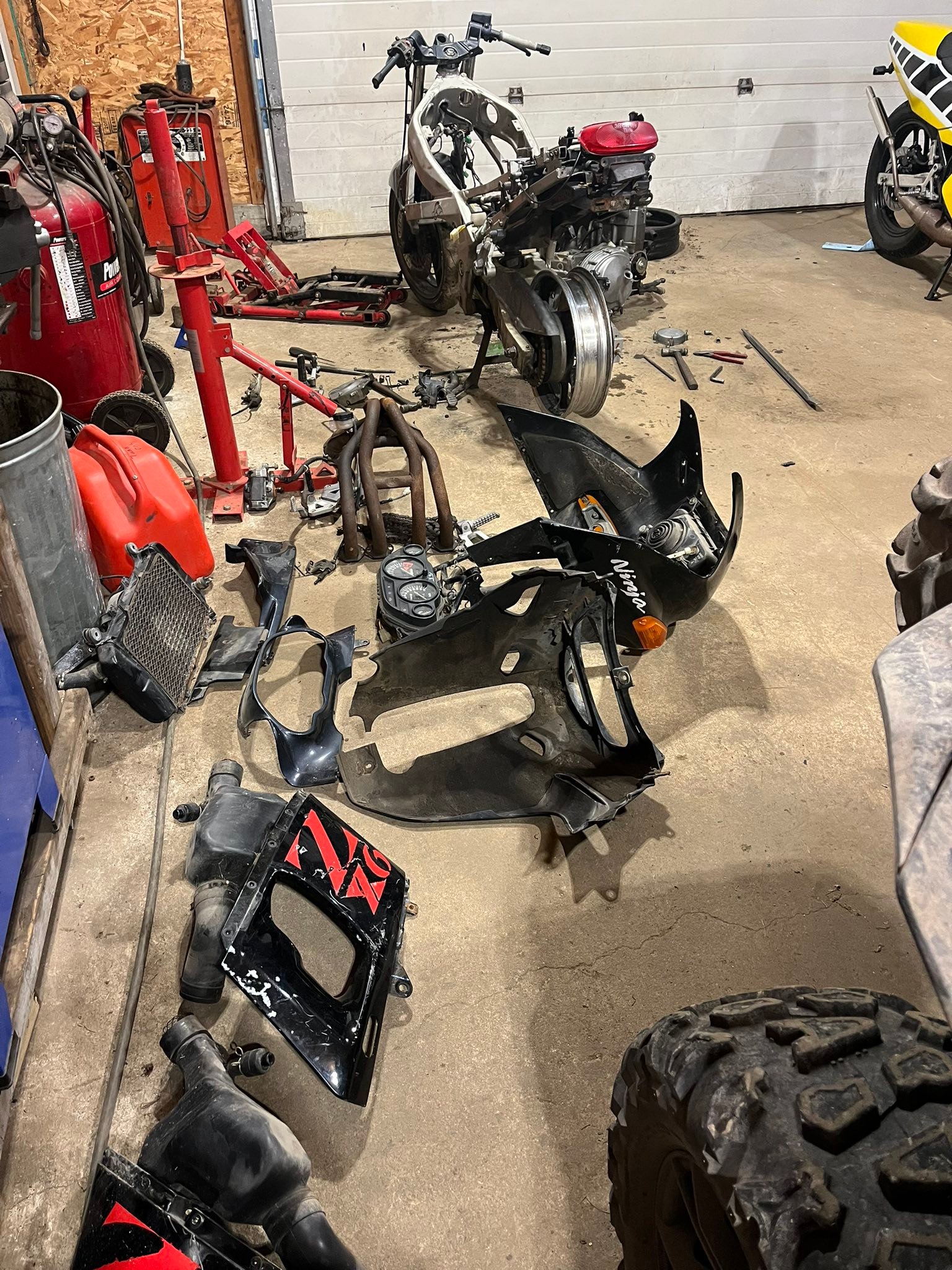 Kawasaki ZX6E transmission parts for 1995 model