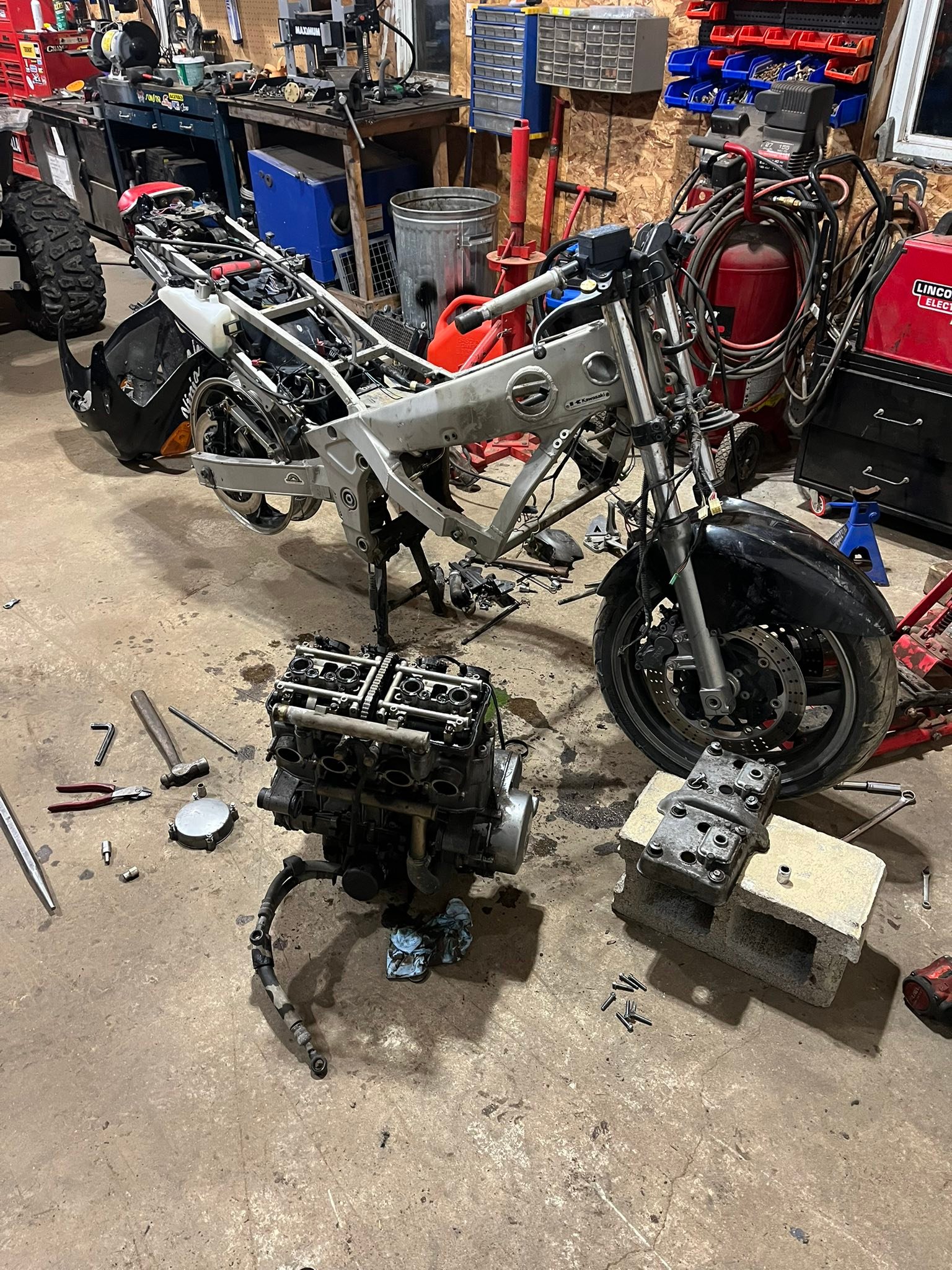 Kawasaki ZX6E transmission parts for 1995 model