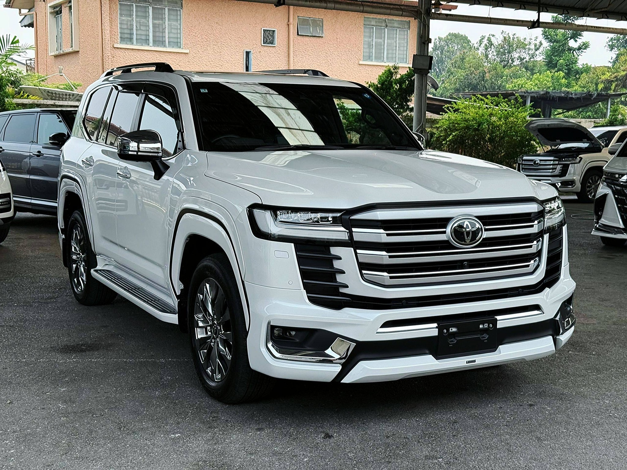 ✨ 2023 TOYOTA LAND CRUISER 300 ZX 3.5 PETROL ✨ MODELLISTA | 7
