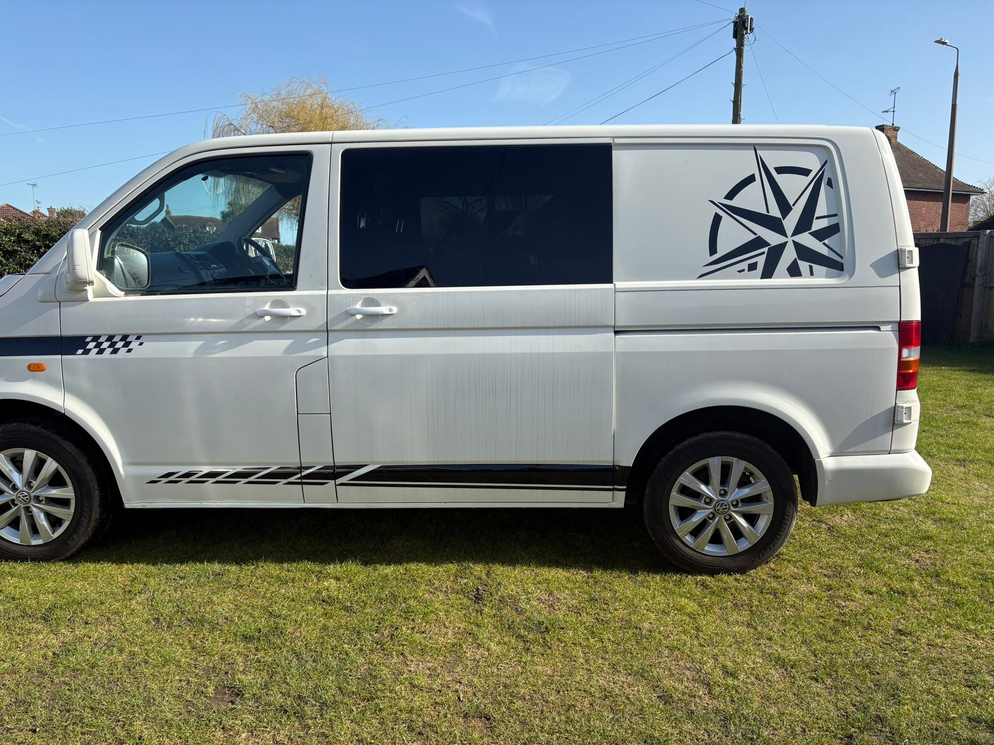 Adesivi Strisce Laterali Per VW T4 T5 T6 Transporter - Personalizzabili (Scegli Colore/finitura)