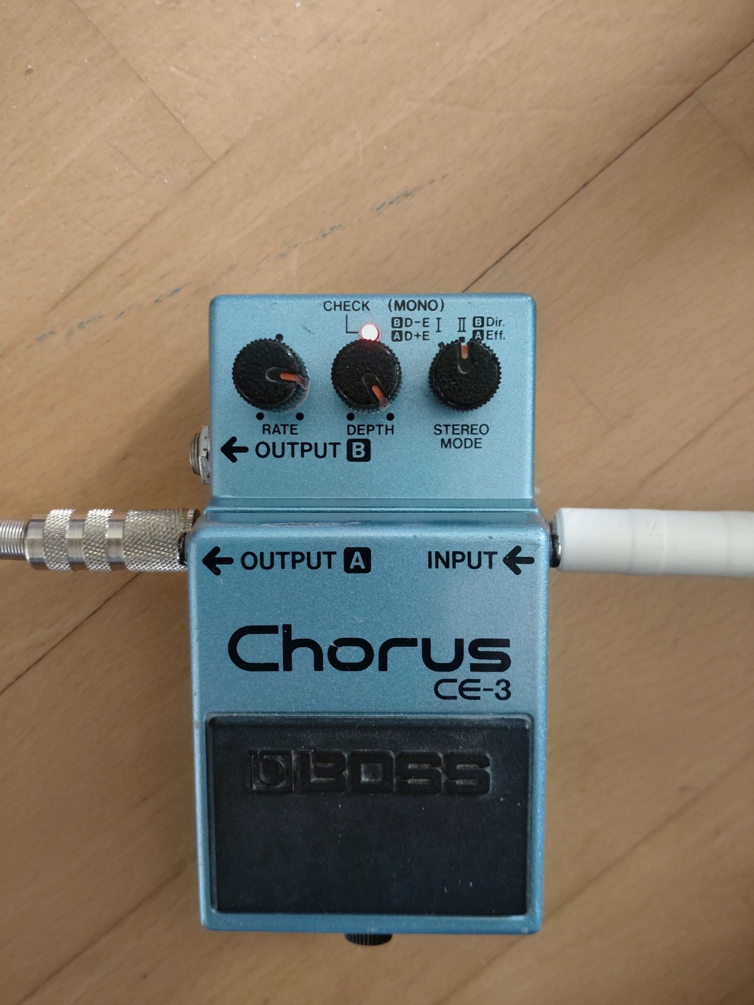 Help with dating boss ce-3 chorus pedal?