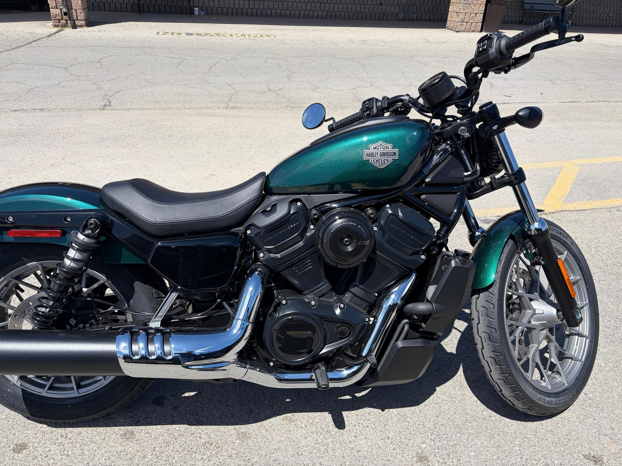 What are comfort upgrades for a 2025 Nightster?