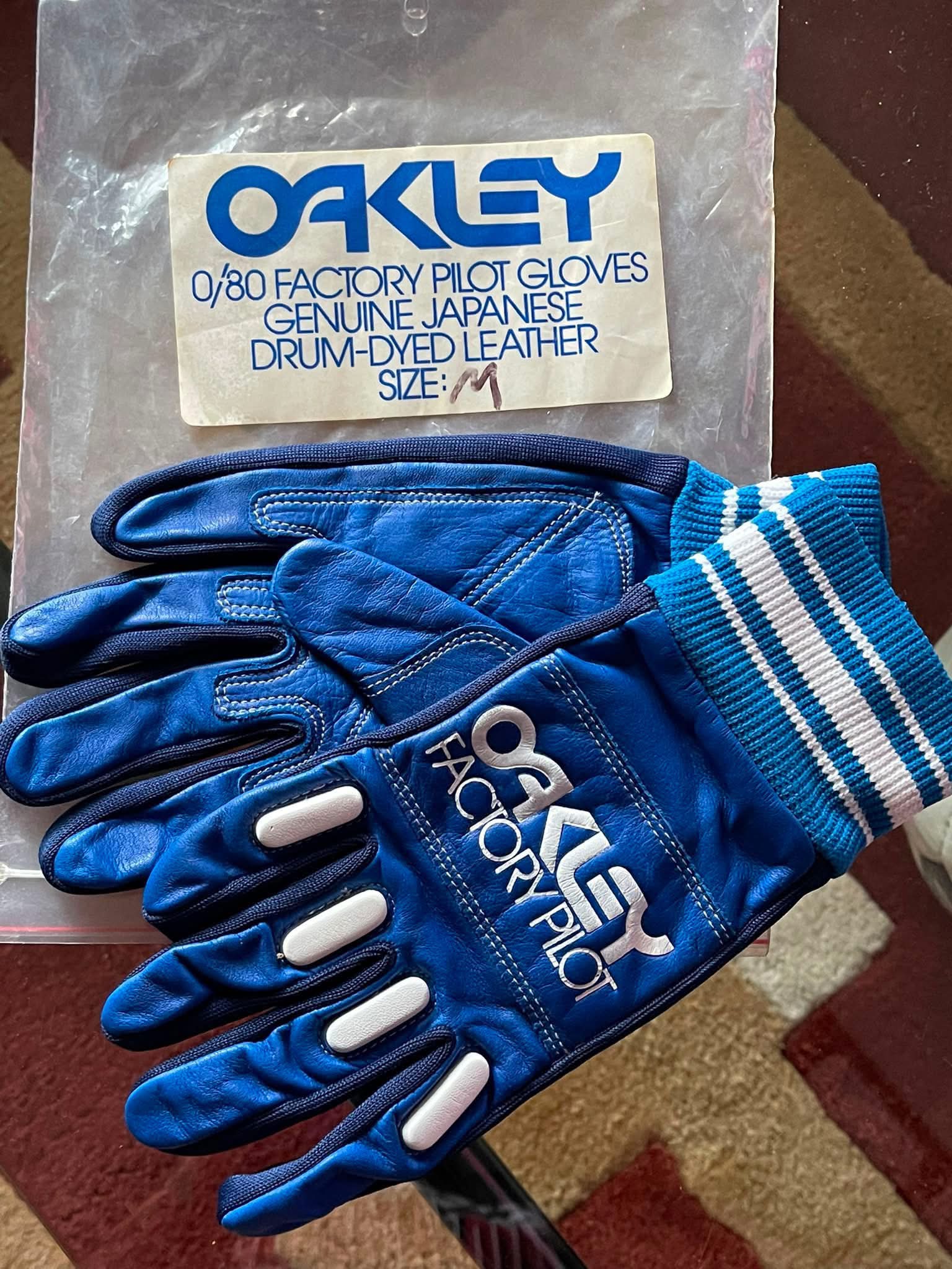 Vintage Oakley Factory Pilot gloves for sale