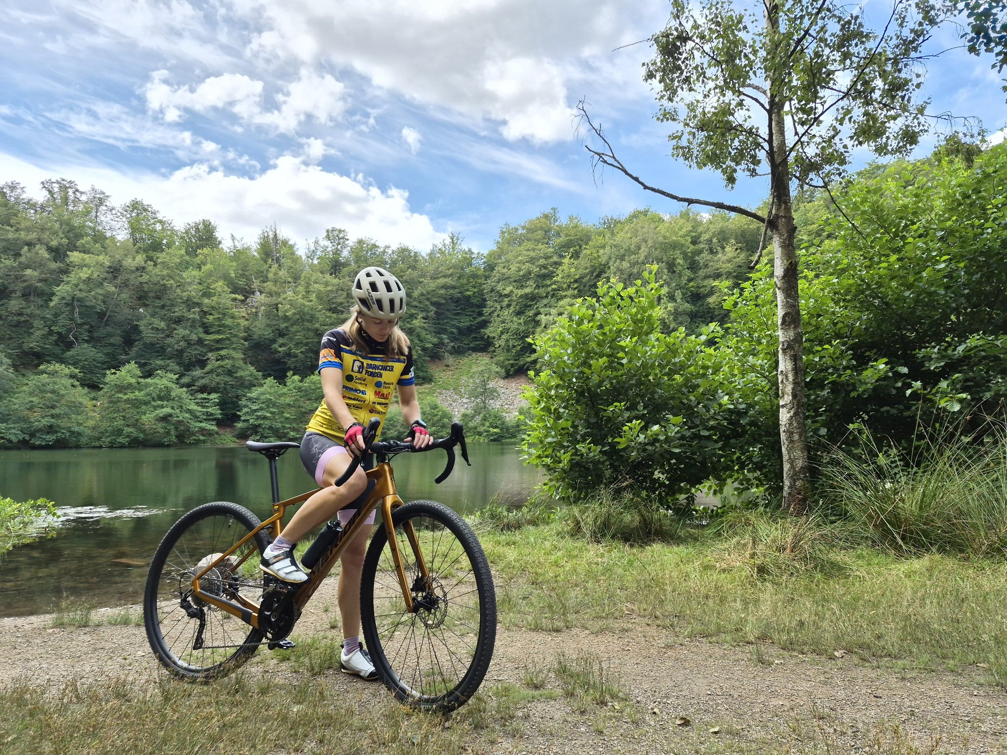 gravel bike offroad SAVADECK Carbon - T800 Carbon Frame & Fork | Shimano U6000 11-Speed Groupset | Hydraulic Disc Brakes | 700CX40mm All-Terrain Tires mullet Colour:Blaze Orange Merax Ausziehbarer Bartisch mit