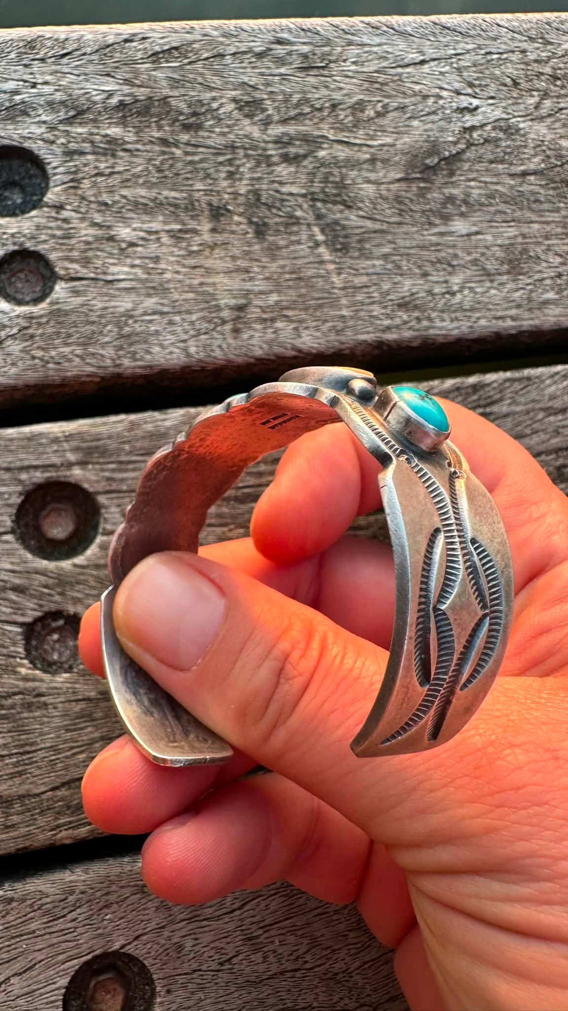 Is this bracelet made by Harry Morgan?