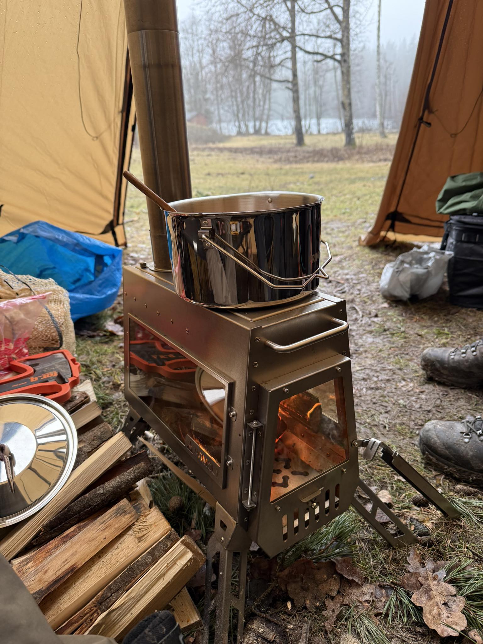 Pomoly x6 pro setup with deerfamy wood stove