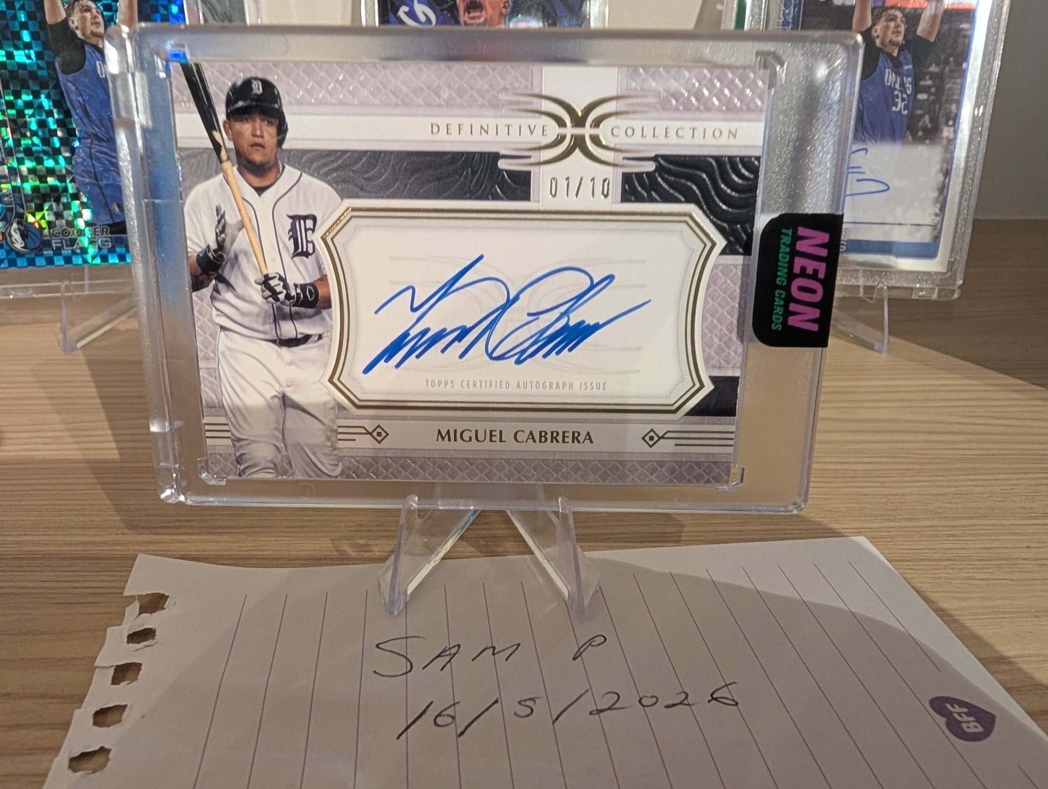 Miguel Cabrera 2025 Topps Definitive On Card Auto 1/10 for sale