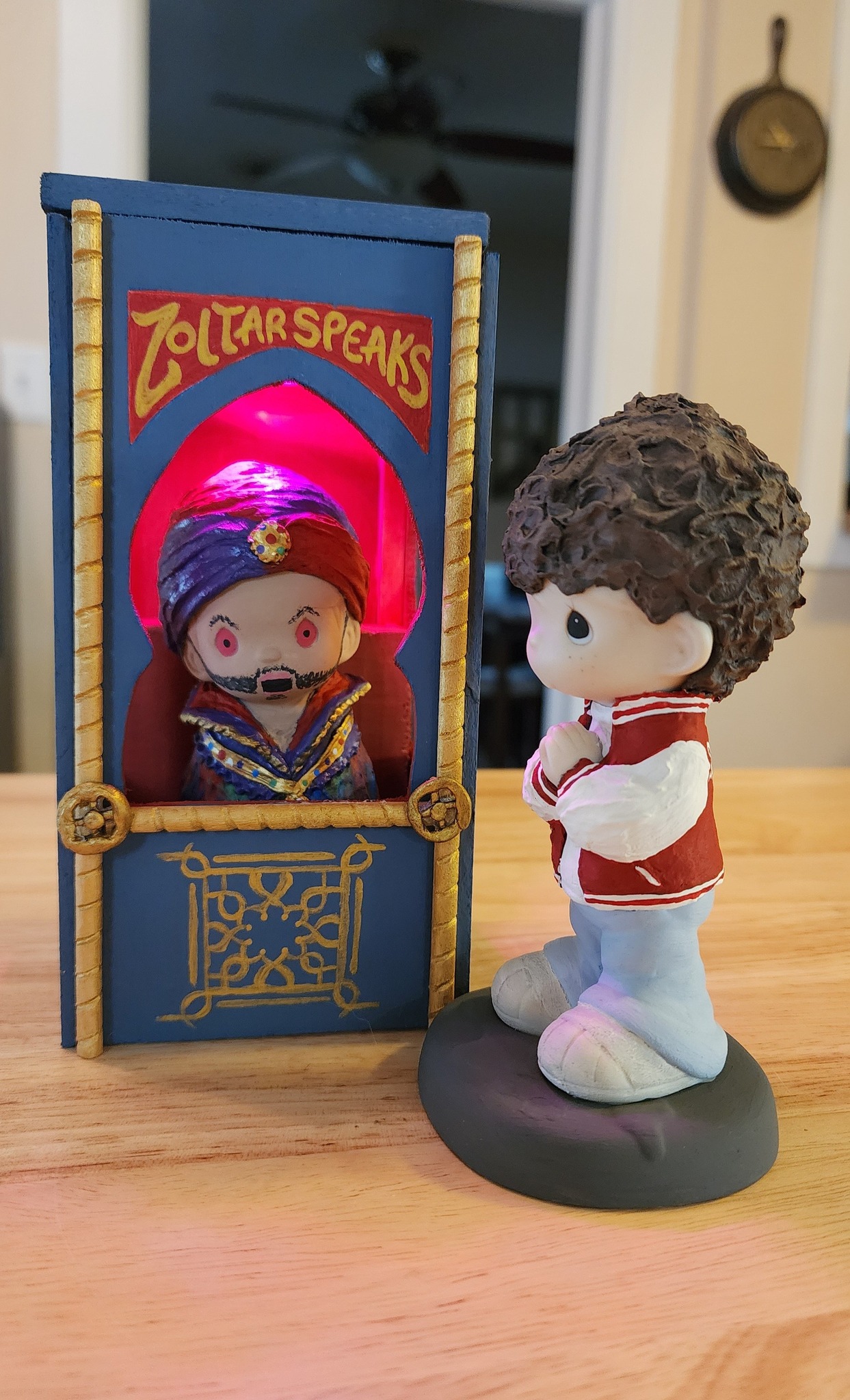 R*1様 Hollywood Masterpieces Josh Baskin Josh Baskin and the Zoltar machine from the movie BIG.