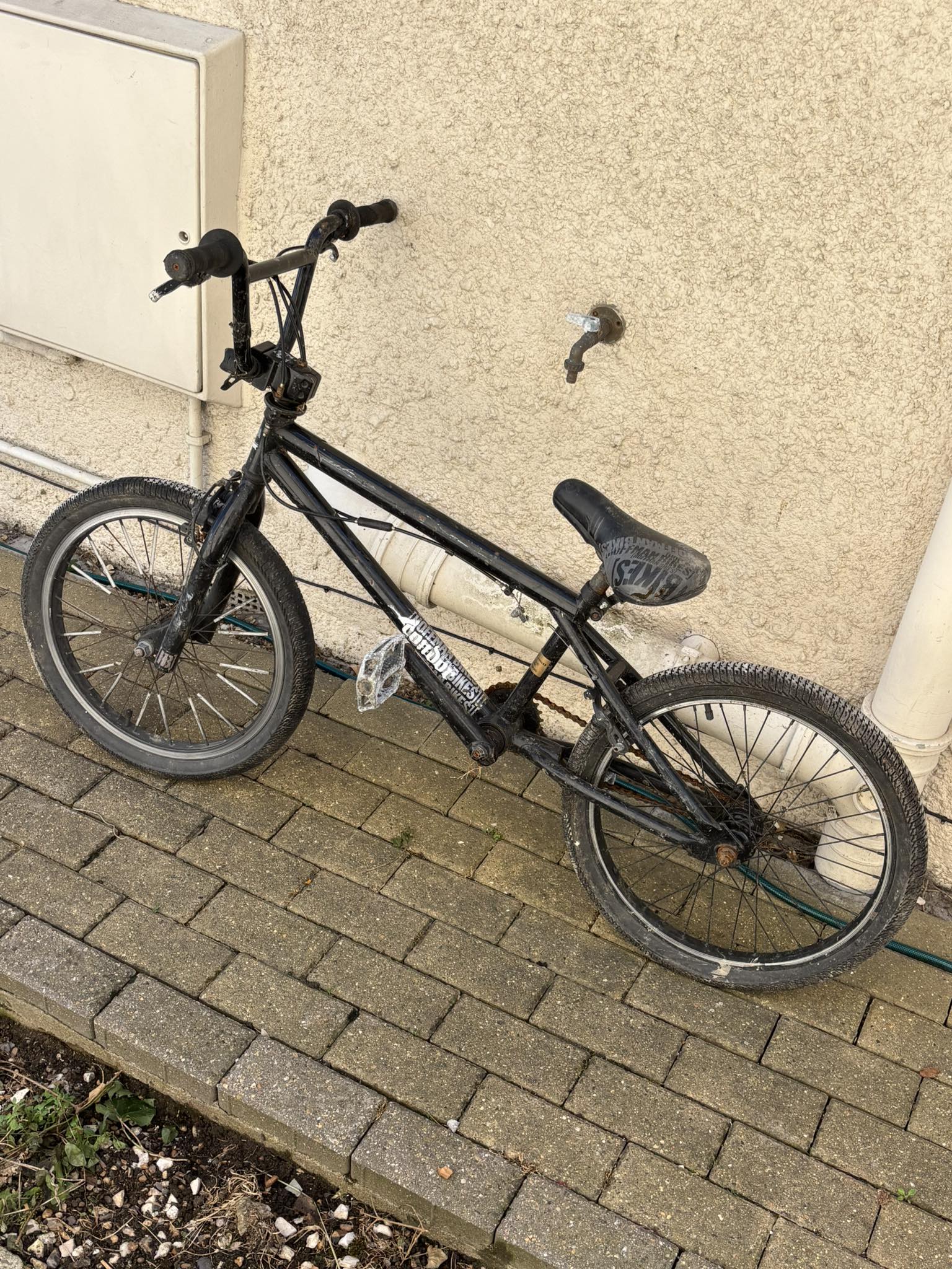 Silver BMX Condor with black padding from the 80s