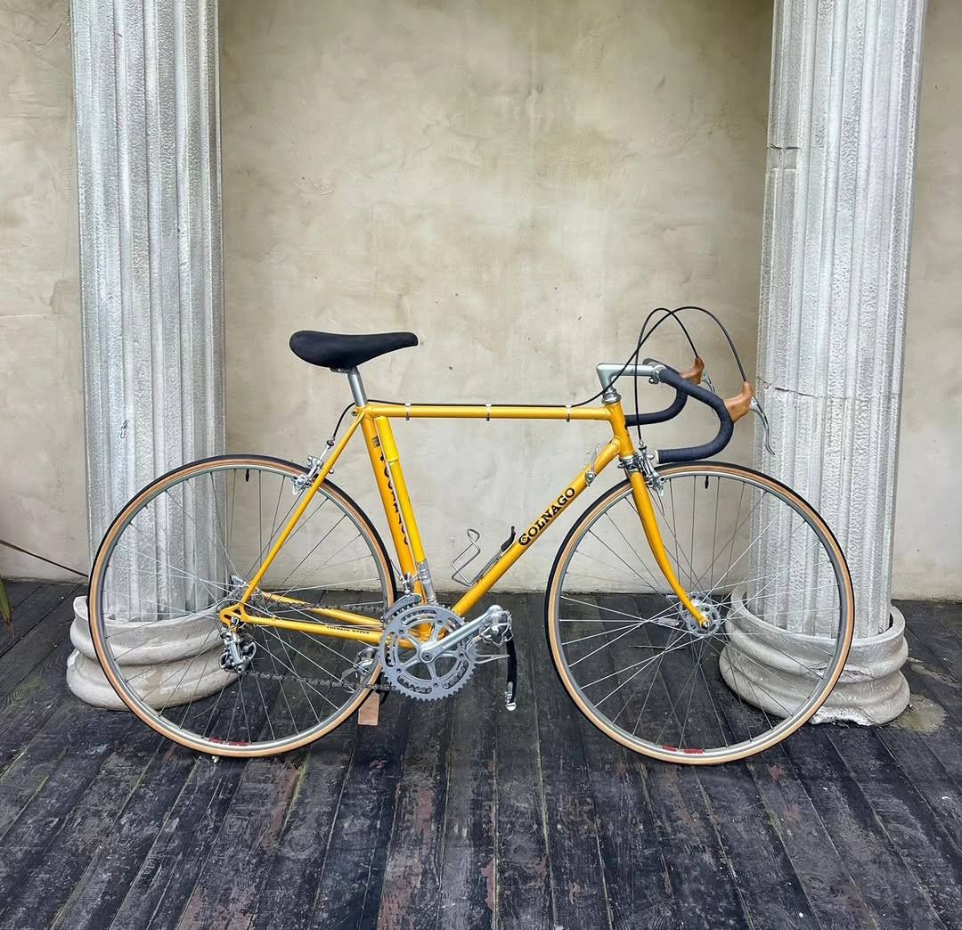 My 1974 Colnago Super 💛🖤 (original paint) frame ear number 12 😎