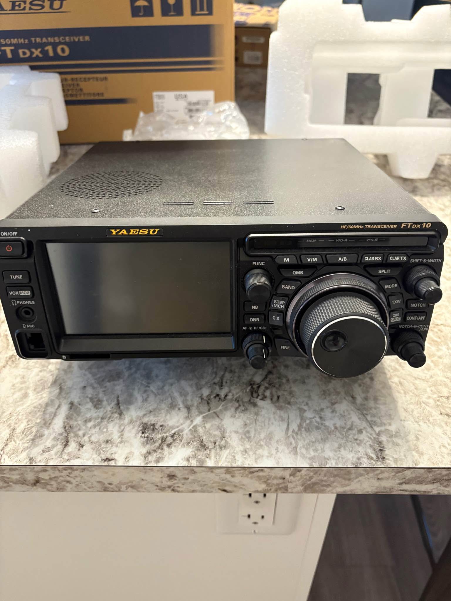 ?ALINCO DR-CS10 & ALINCO DM-330FX POWER SUPPLY? ?For Inquiries 