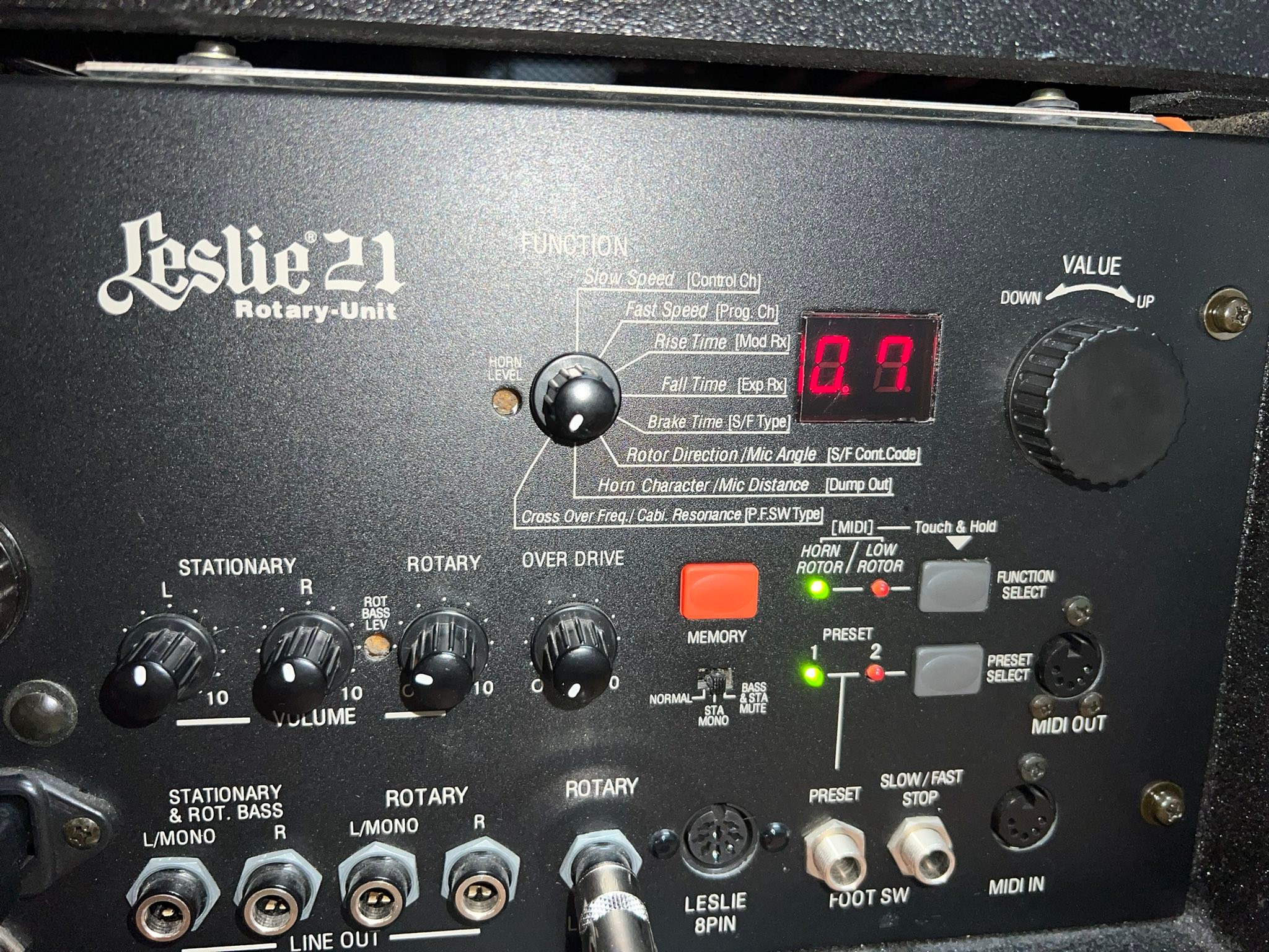 Leslie 2101 and Hammond CU-1 switch compatibility?