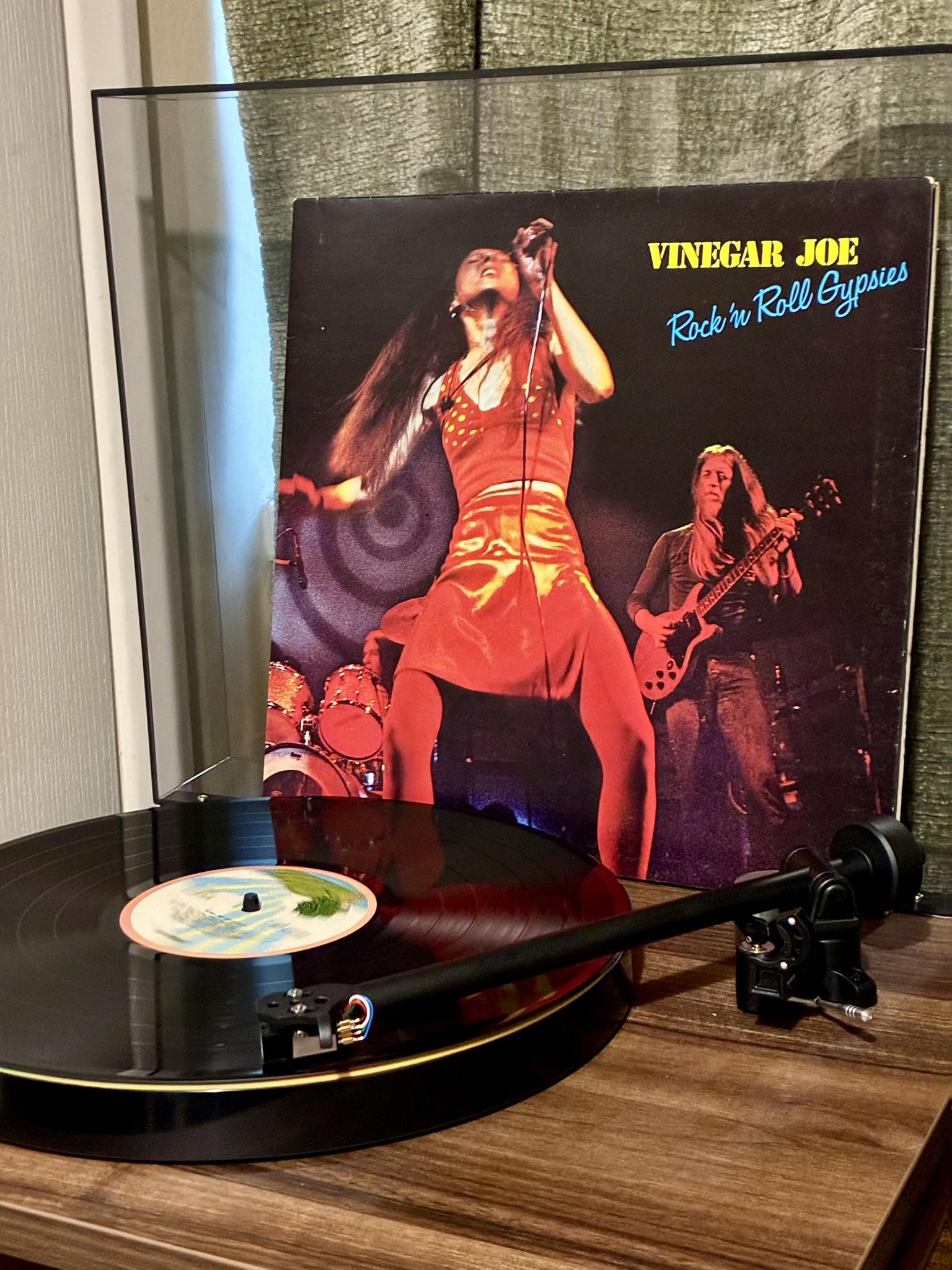 Vinegar Joe's 1972 album rock 'n roll gypsies