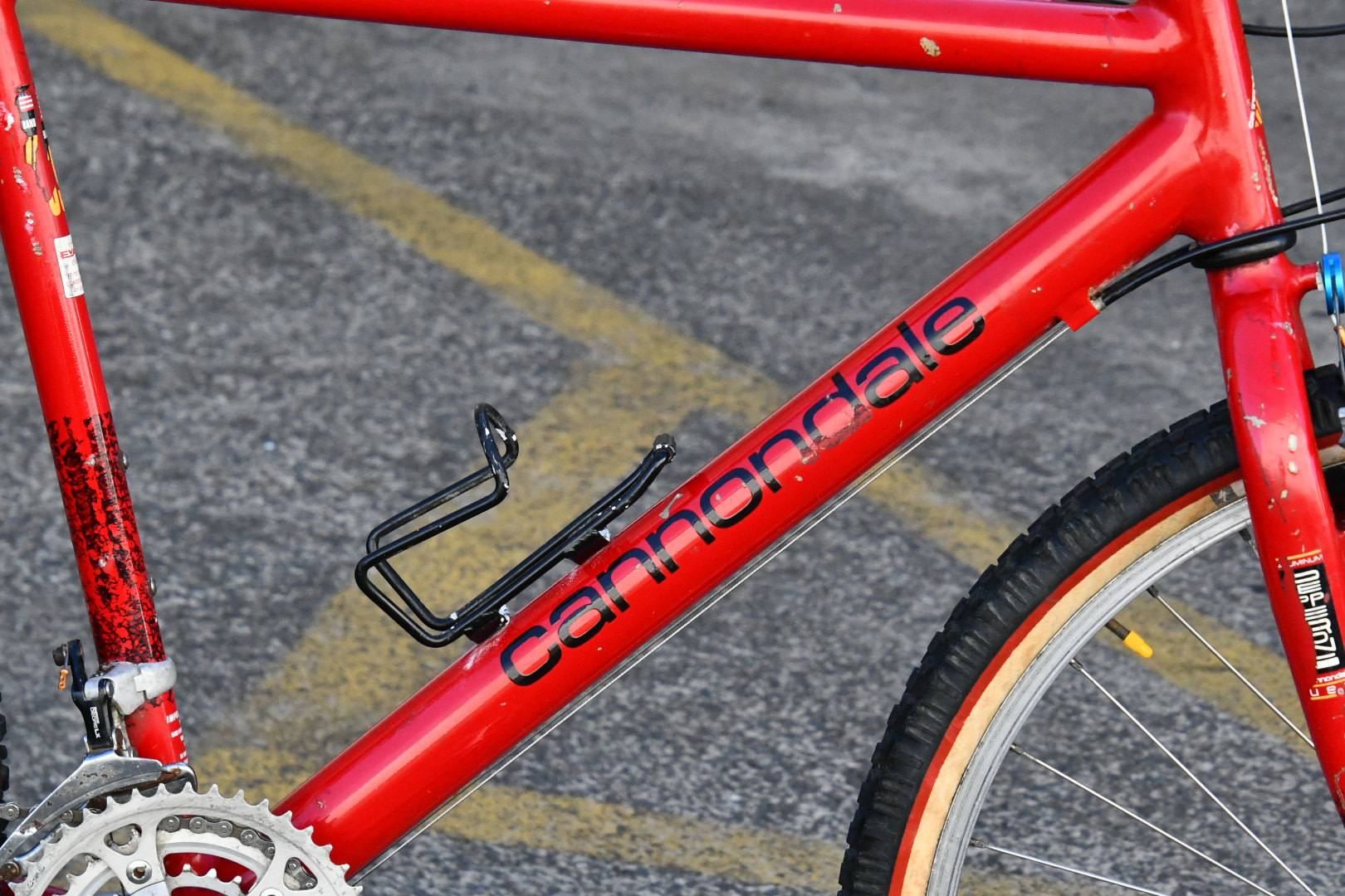 Refurbished 1992 Cannondale M700 bike with upgrades