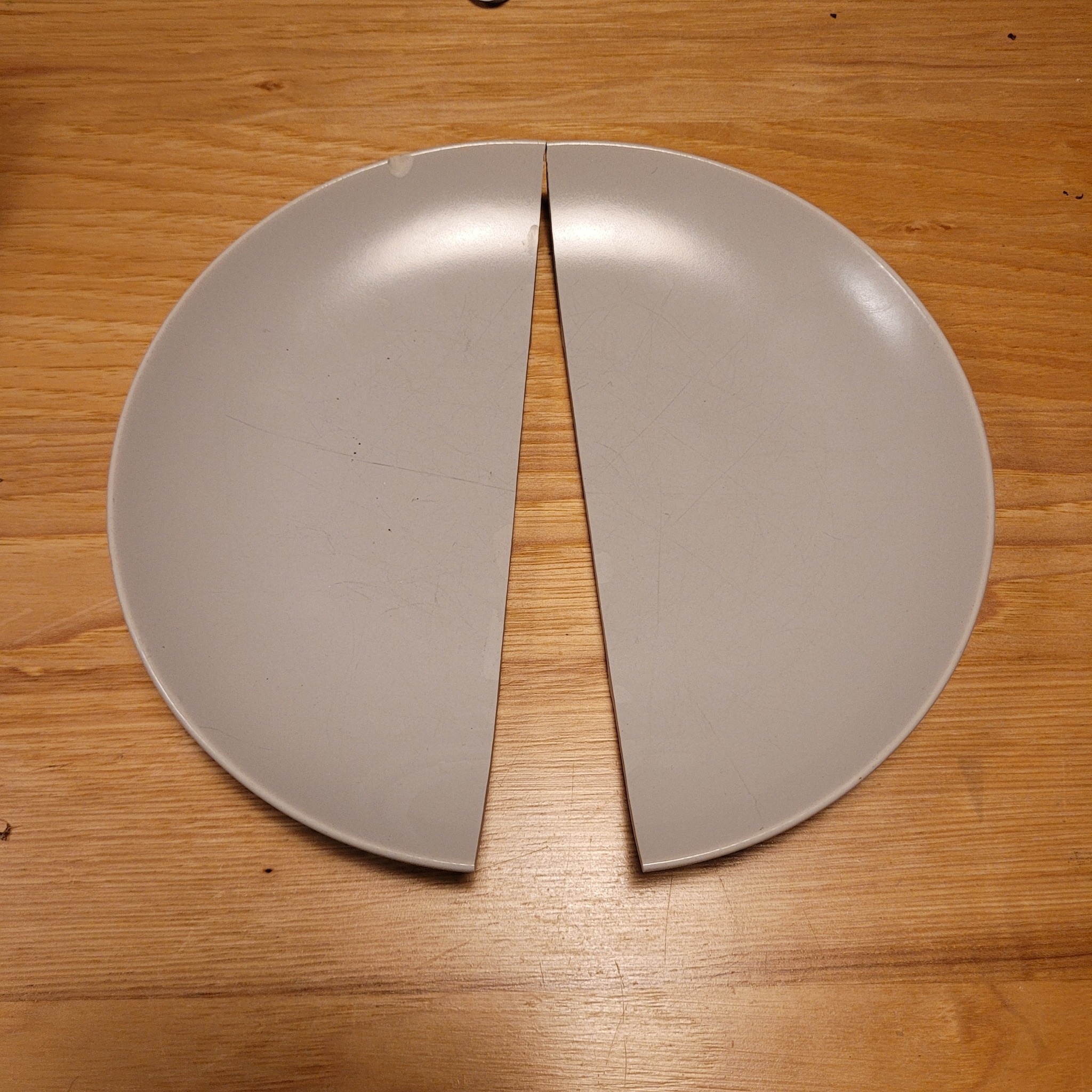 This plate fell from our dish drying rack, splitting this way. What are ...