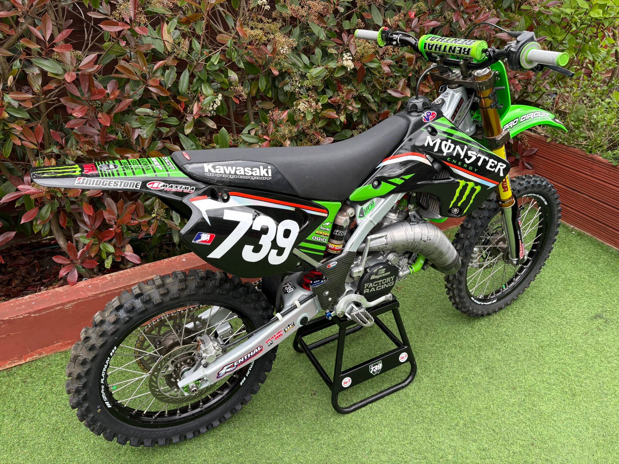 Kx144 with the 2009 pc graphics 🤙