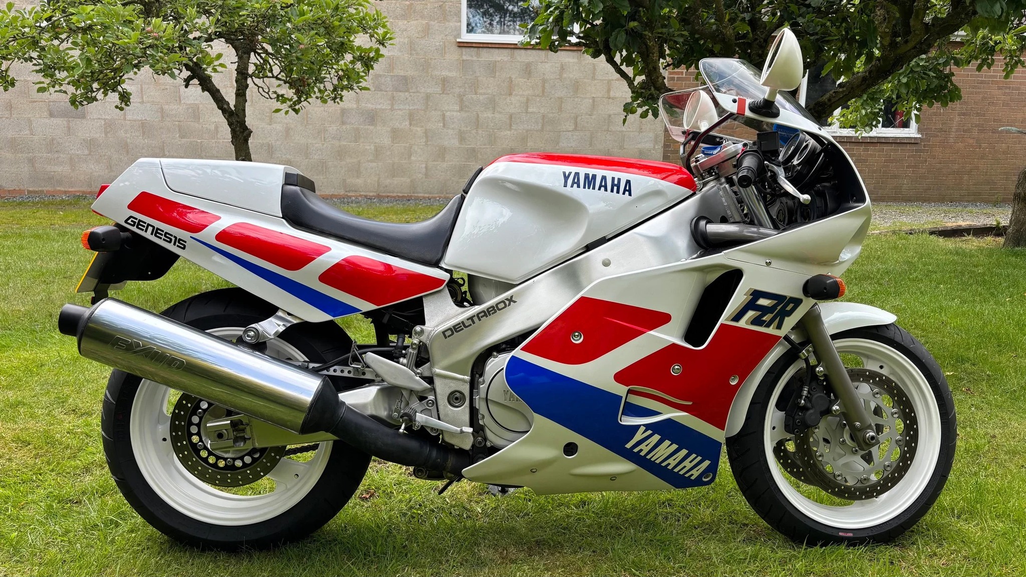 New bike inbound to complement GSXR 1100 Suzuki