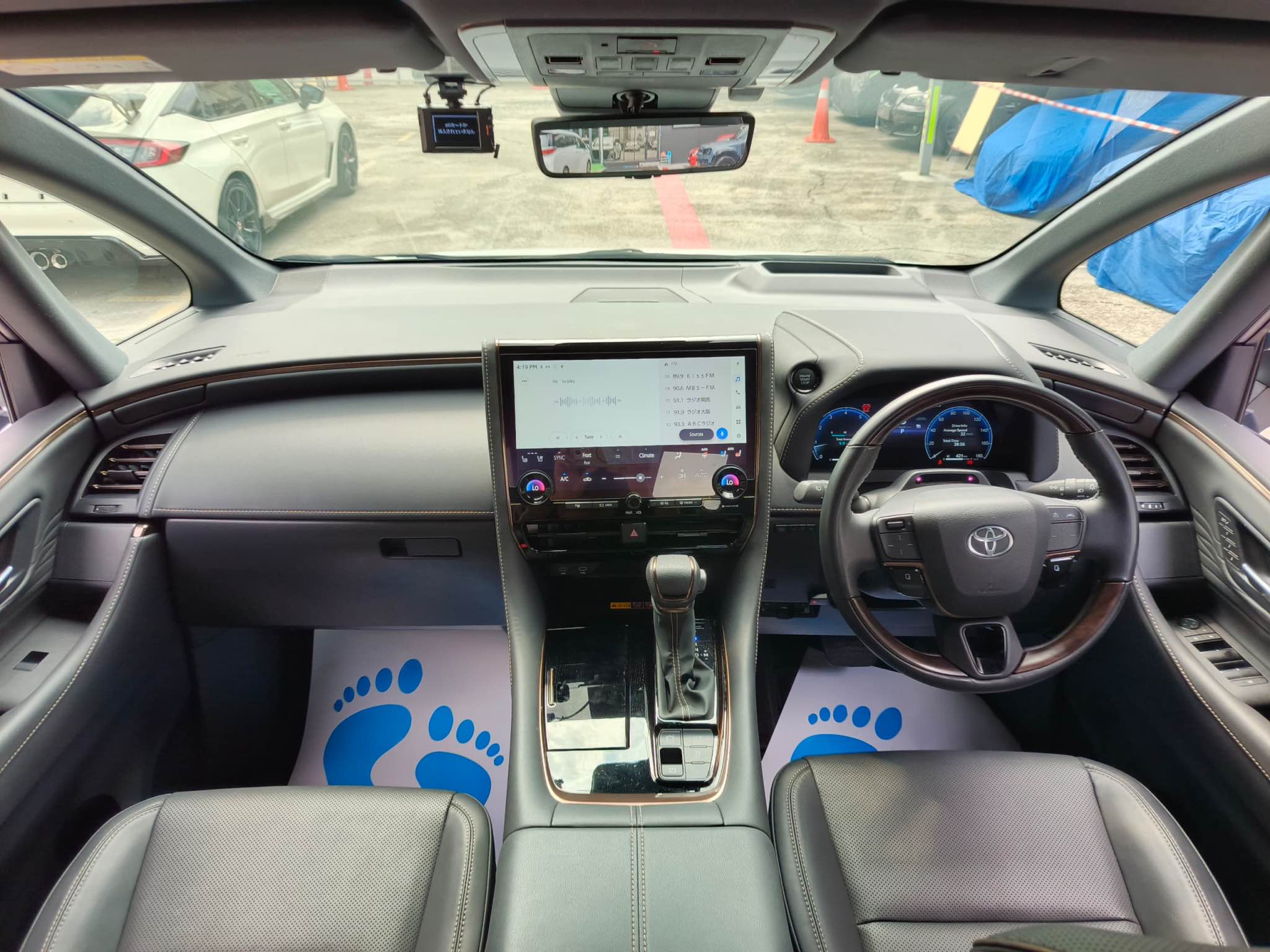READY STOCK 2023 / 8 Toyota Alphard 2.5 Z Grade 4.5B Original