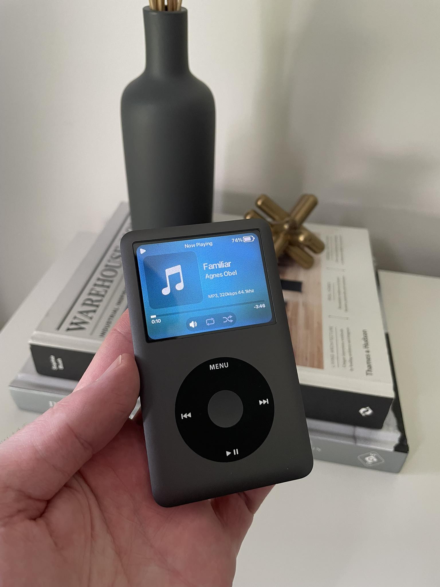 Classic Apple iPods in fun colors