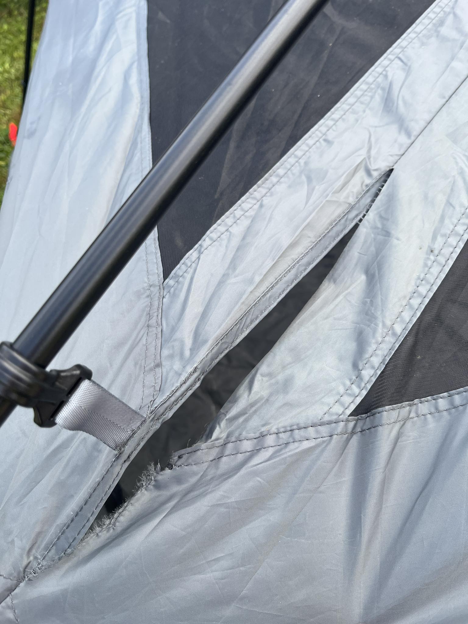 dusch wc zelt Camping Duschzelt & Toilettenzelt Pop-Up 2,1 m – Tragbare Umkleidekabine Outdoor wasserdicht – Sichtschutz für Dusche, Toilette, Strand & Camping Zubehör Sport & Freizeit bb_gender_neutral Chalet Noordduin Pick a Goggle Color/Lens Color:Matte White goggle/Yellow Photochromic (light changing) lenses