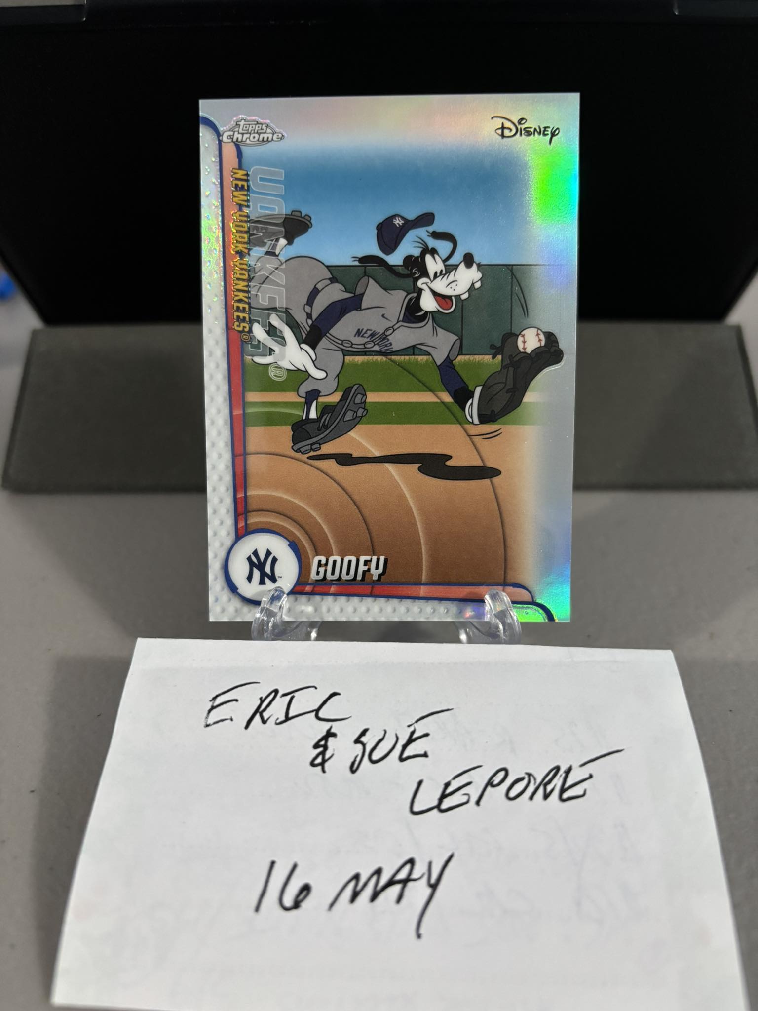 2025 Topps Chrome Disney Max Goofy PSA 10 Refractor Card