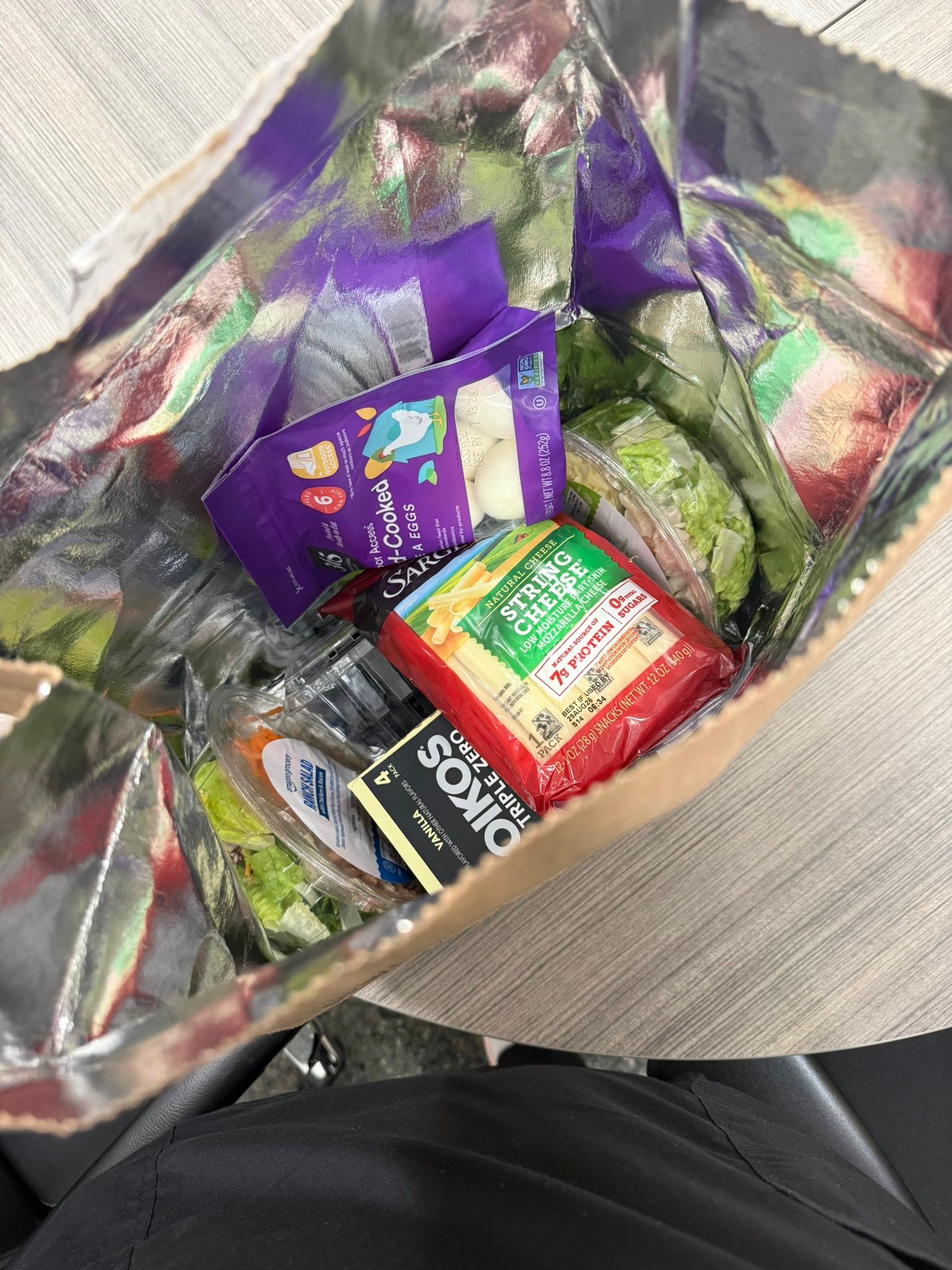 how many calories do people eat on glp 1 The eating rules have changed now that youre a GLP-1. Lets talk about one of the most common eating guidelines thats different now that youre on the meds. If youre stuck in on your GLP-1 THE ULTIMATE GLP-1 DIET MEAL