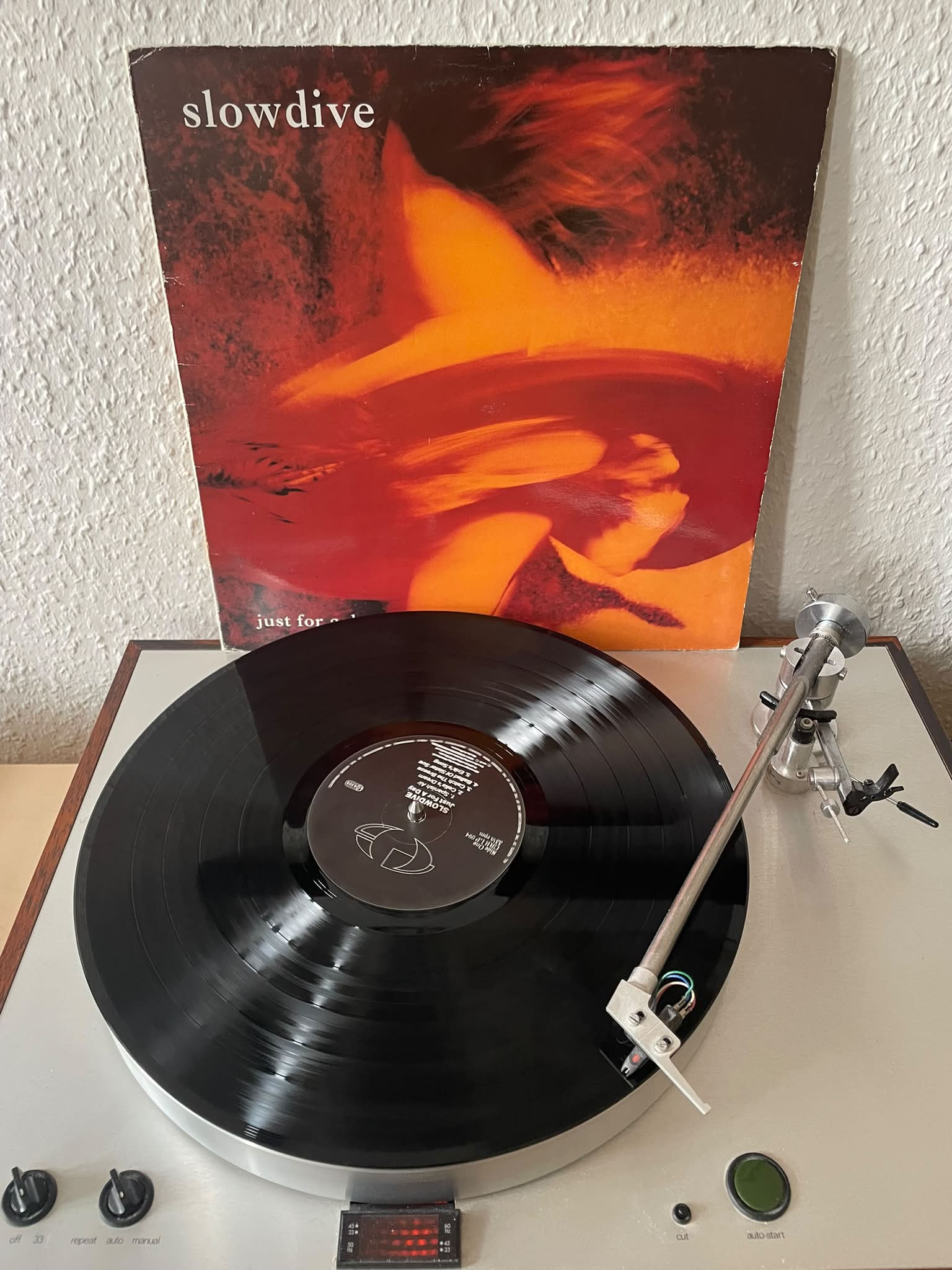 Slowdive's debut album 