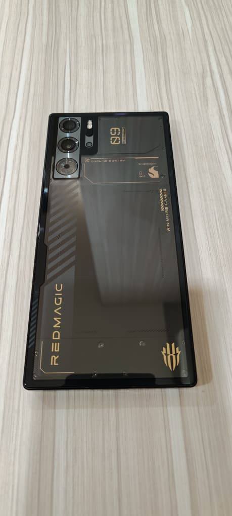 REDMAGIC 9 PRO 512GB 16GB RAM REDMAGIC 9 PRO 512GB 16GB RAM