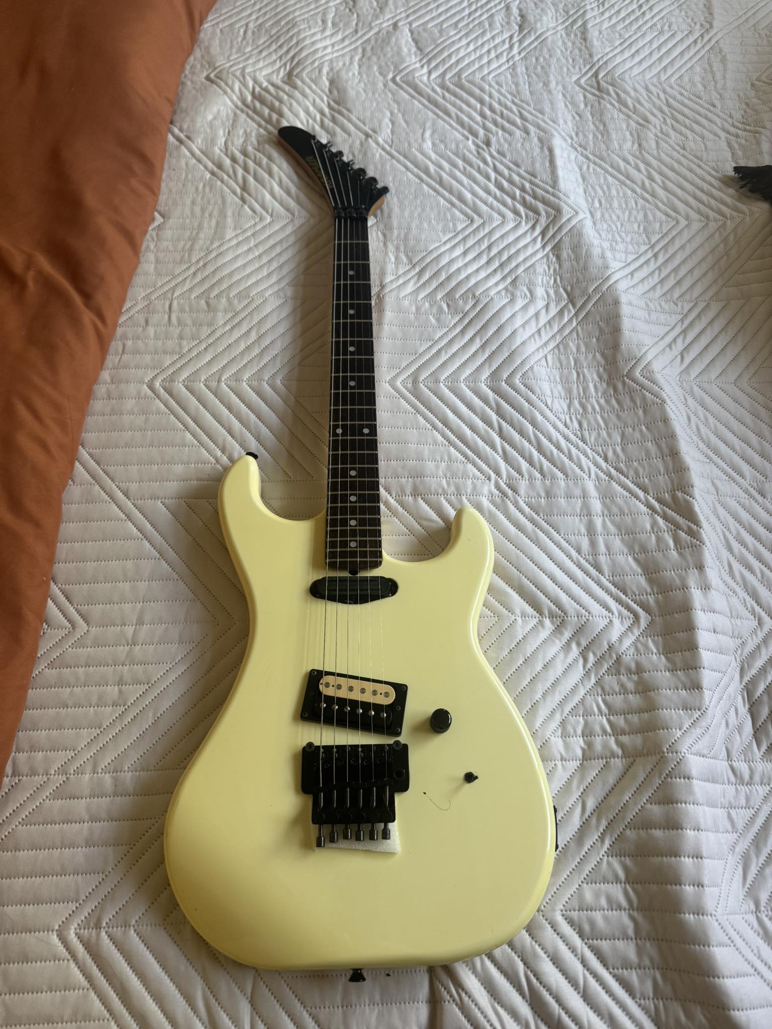 My recently acquired 1988 Japanese Kramer LK 1BF.