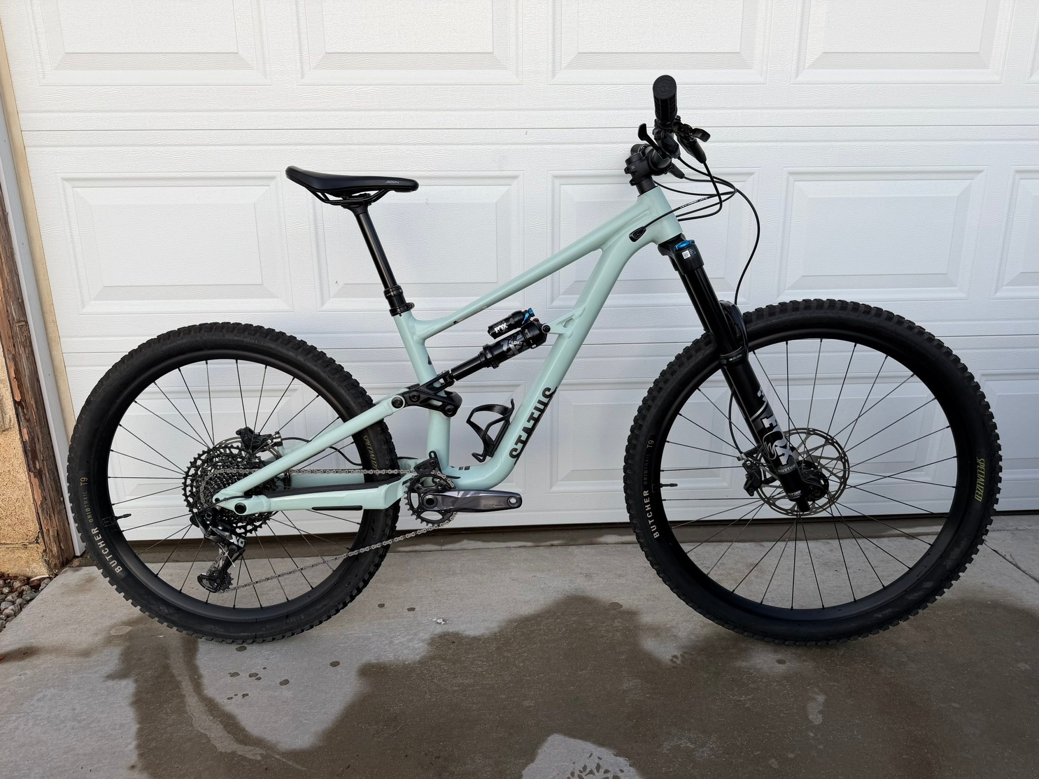 2023 Specialized Status S2 bike for sale
