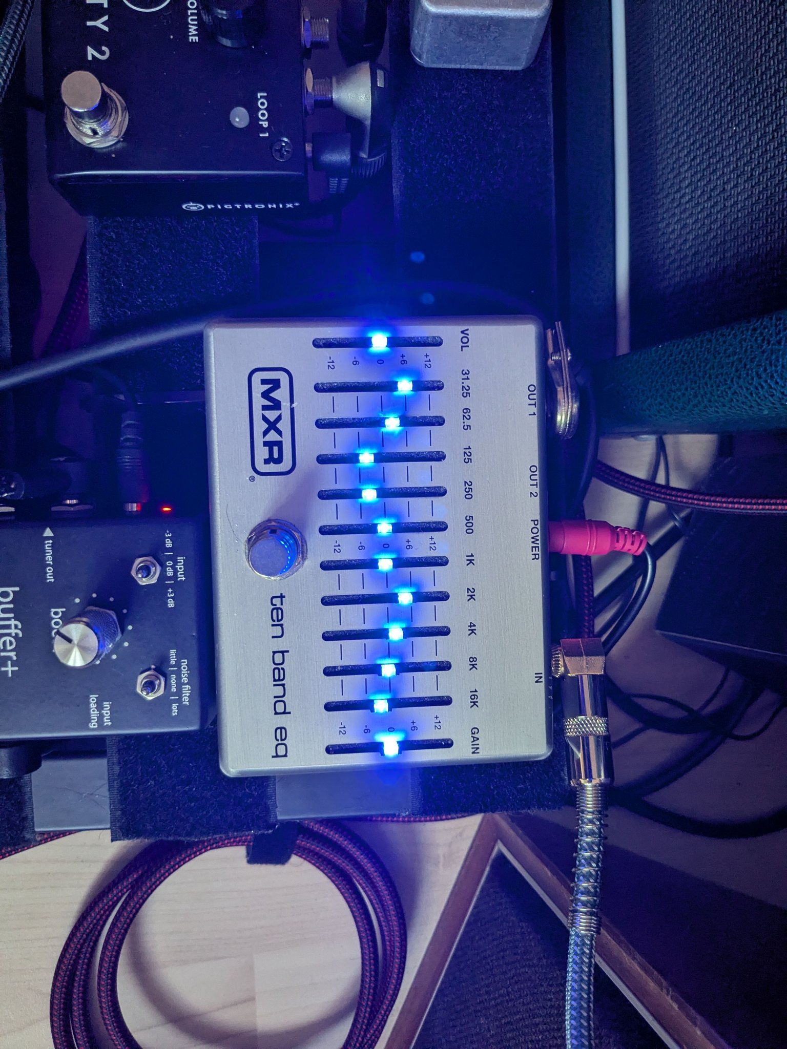 Mxr 10 band eq power supply issues with voltage doubler cable