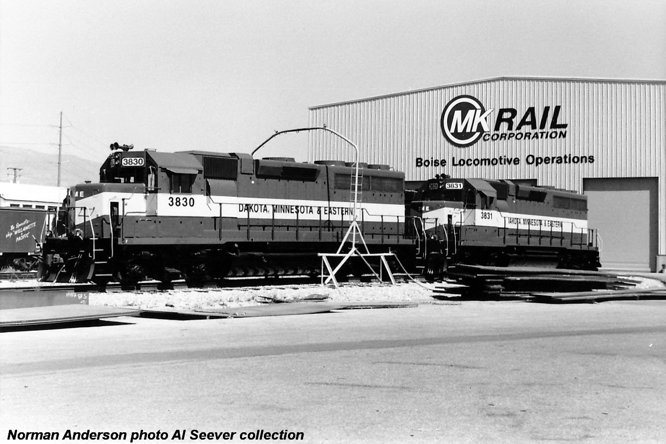 DME GP38-3 locomotive rebuilding photos | Boise, ID