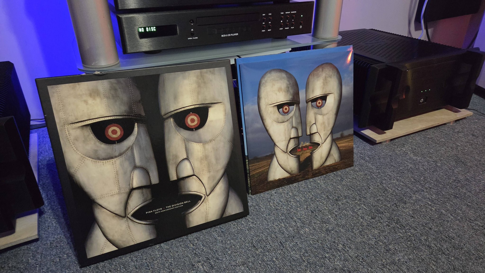 Pink Floyd Division Bell box set review