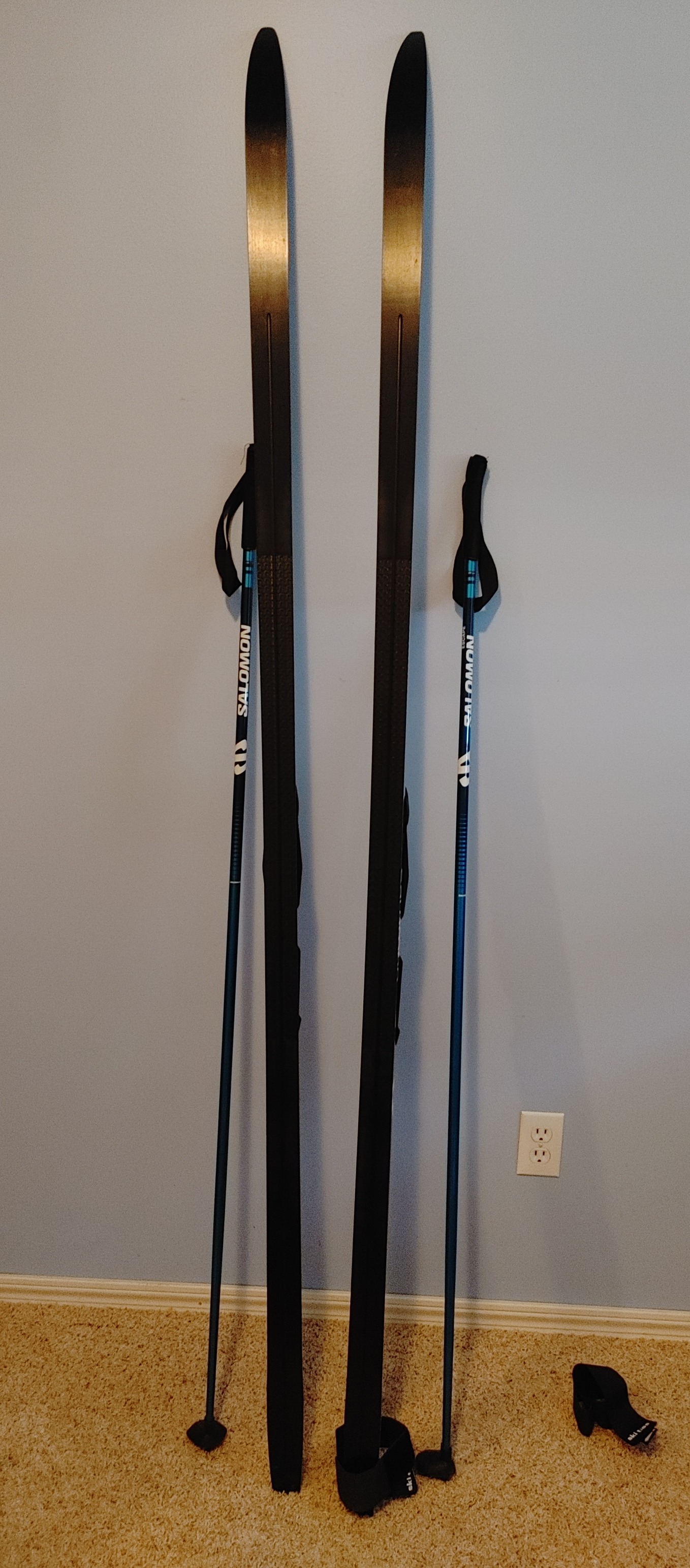 salomon escape 5 grip cross country ski XC Skis w/ Prolink Access Bindings The Salomon Escape 5 Grip Nordic skis are built for fun and adventure Salomon Escape 5/Grip cross-country skis