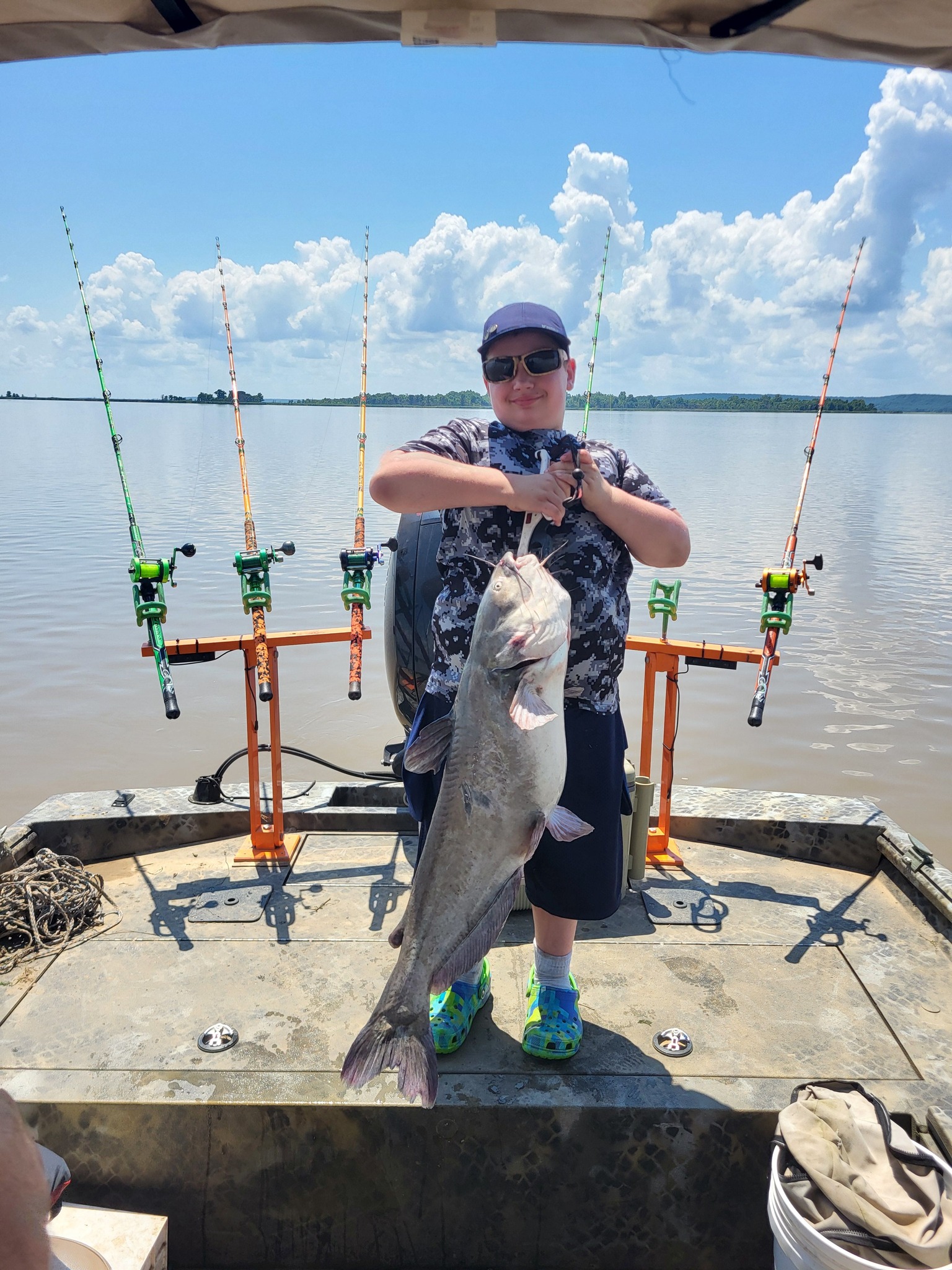 specs tsunami tsawebws 862xh airwave elite blue water rod LIGHT SERIES SURF SPINNING A responsive Model:CU201HGM Abu Garcia 5500 c Line Weight: 8