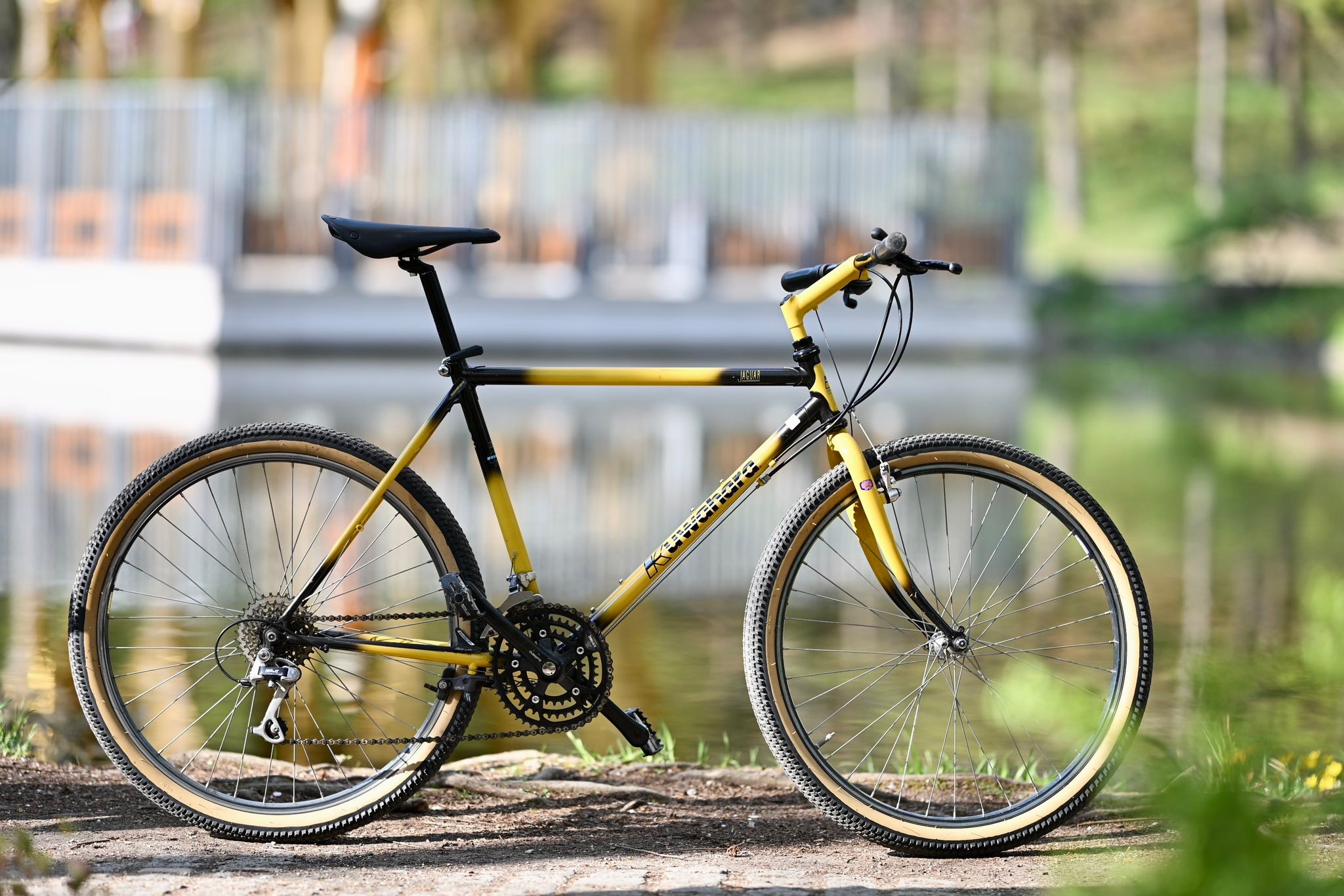 自転車本体 Kuwahara GRASS HOPPER EX COMP 48cm 自転車本体 Kuwahara GRASS HOPPER EX COMP 48cm BMX brand that made
