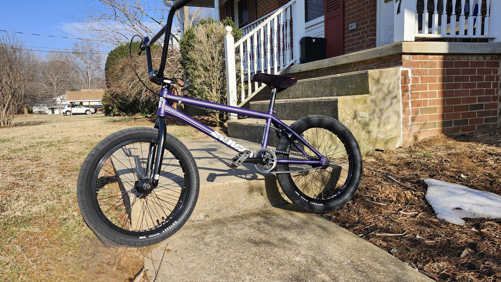 How to make modern geometry bike less twitchy?