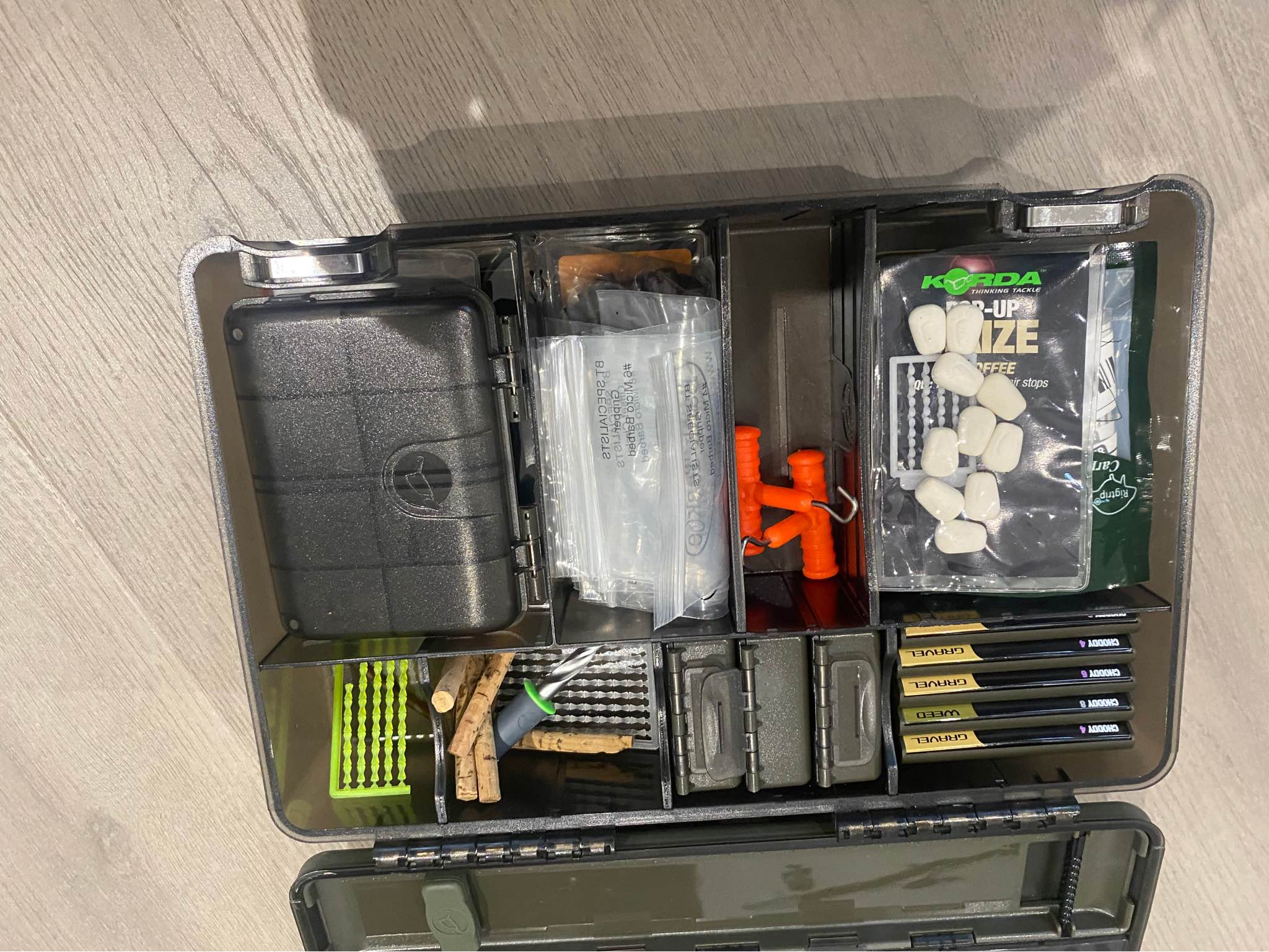 2019 fishing tackle box THKFISH Waterproof with 3500 Fishing Gear Box, Green Step up your fishing game with the Pro Box Fishing Tackle Box - Hard