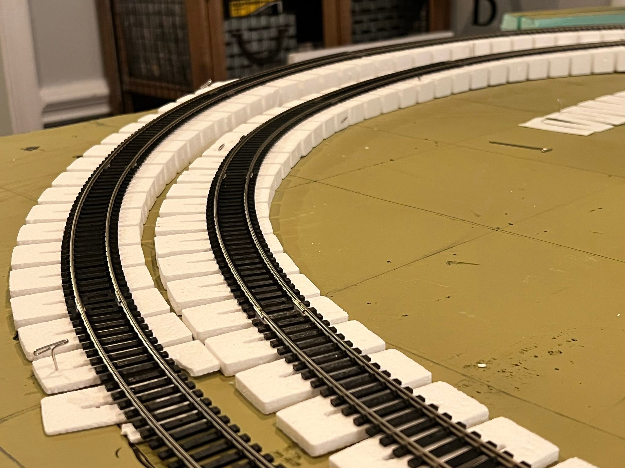 HO Scale Model Trains | Should I make the risers even so they are the ...