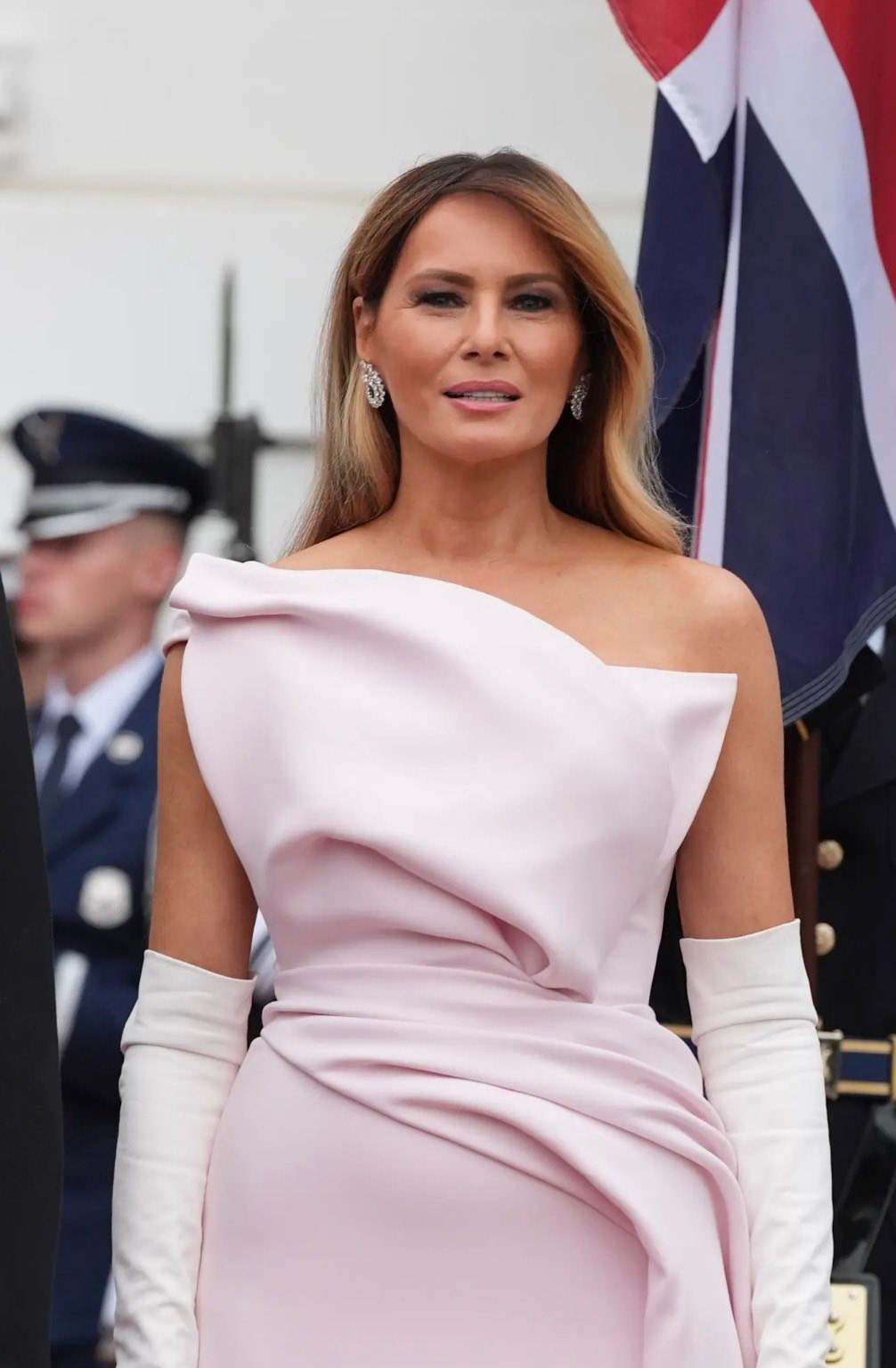 first lady pink dress Shades of Pink. US Melania Trump in an elegant blush Christian Dior gown while Queen Camilla wore a very matronly fuchsia Fiona Clare gown. #WhatsTheG #RatedG3 BES DRESSED Traditional Pakistani wedding dresses