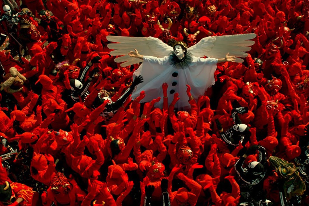 Tarot readings and conversation with Alejandro Jodorowsky. Need we