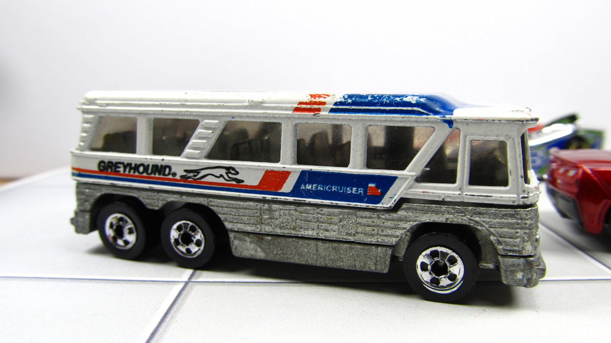 1979 Hot Wheels Greyhound Americruiser bus Almost Mint
