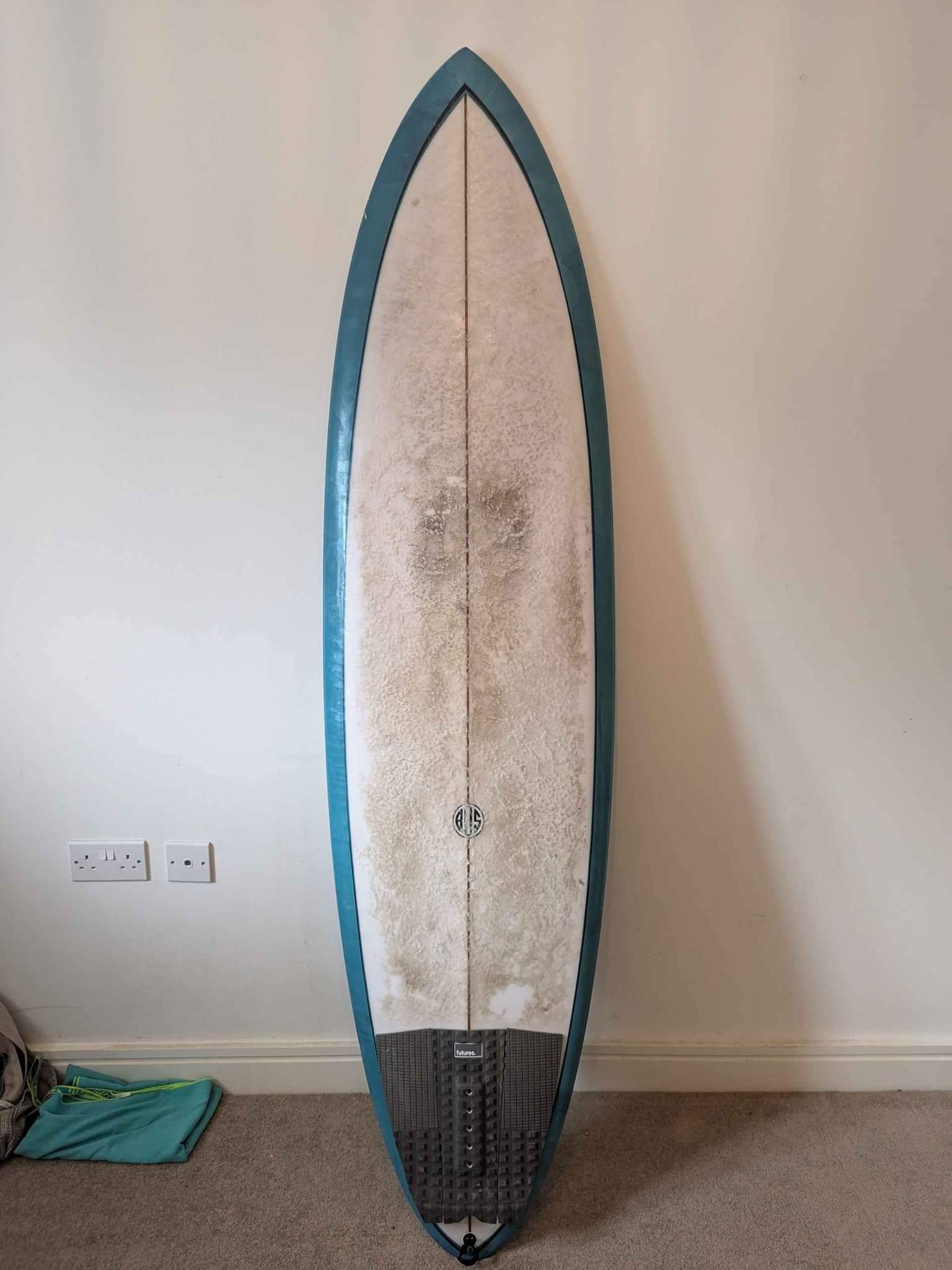 SANTA CRUZ Surfboard 6'4