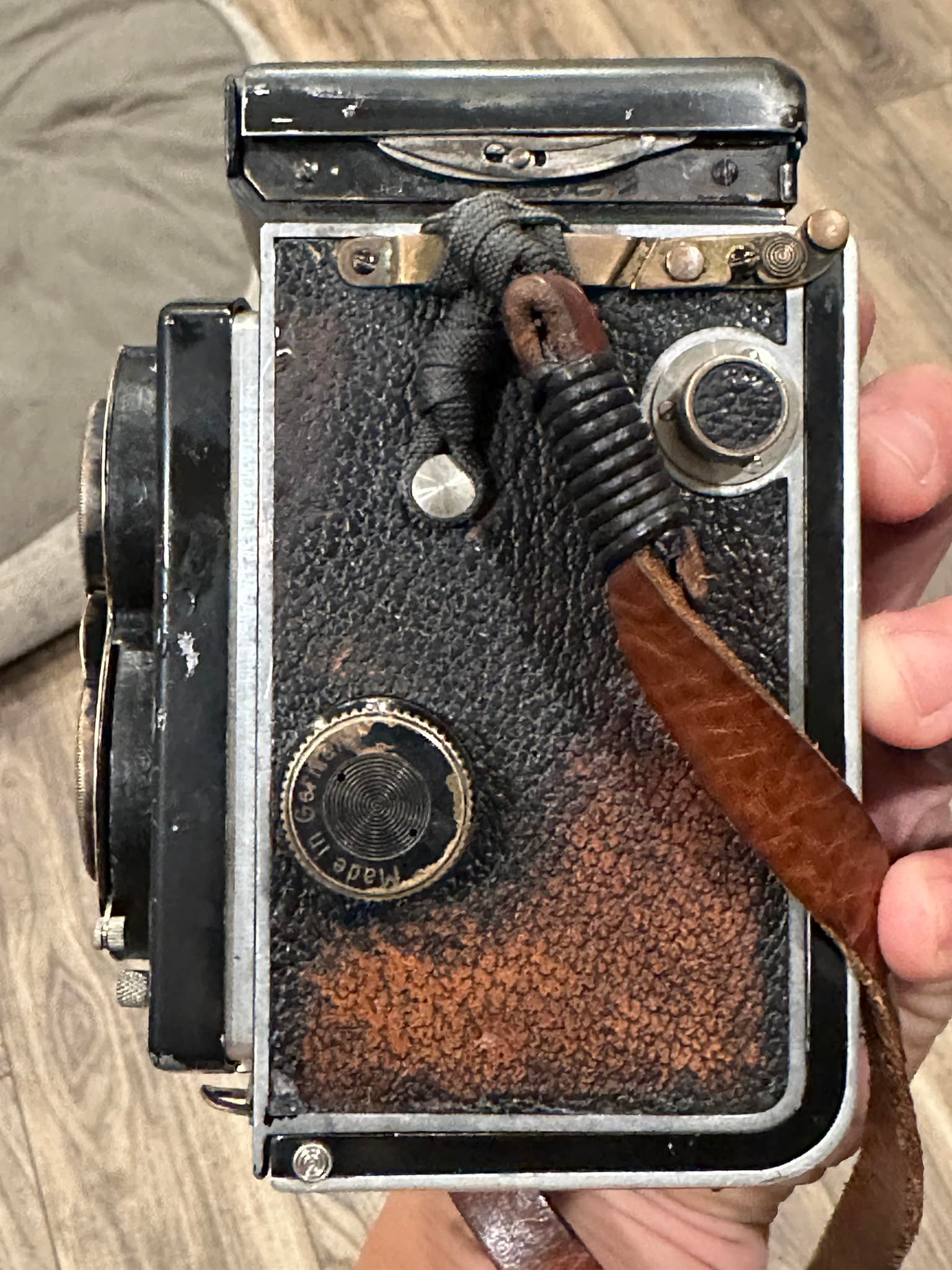 1936ish Rolleiflex Standard K2-622 still takes sharp and clean