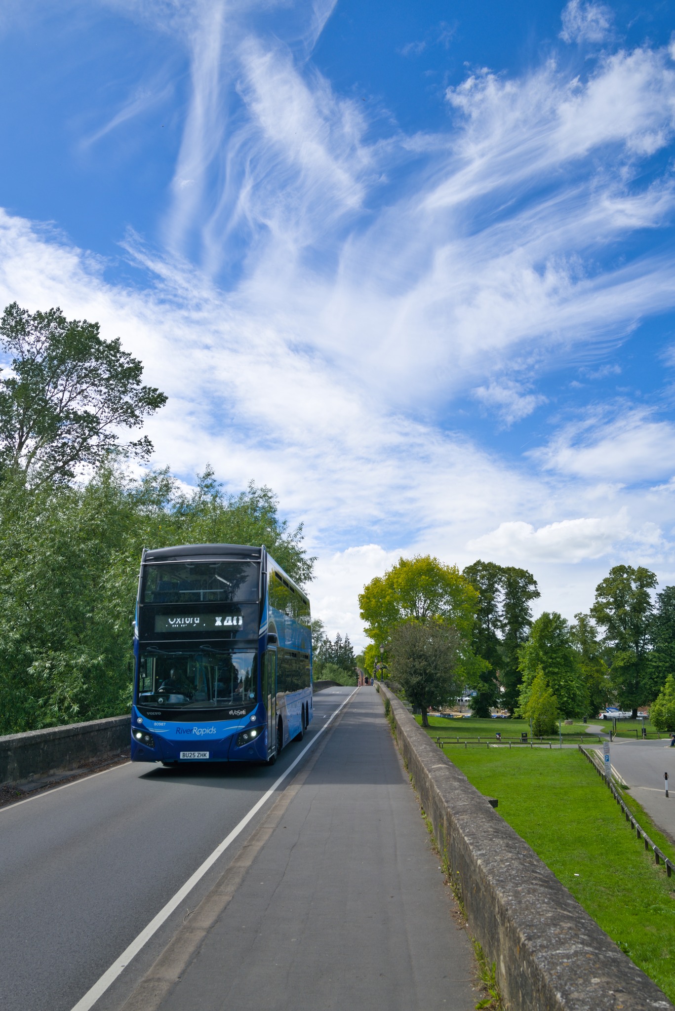 Thames Travel Volvo B8L MCV Evoseti fleet.80987 (BU25 ZHK